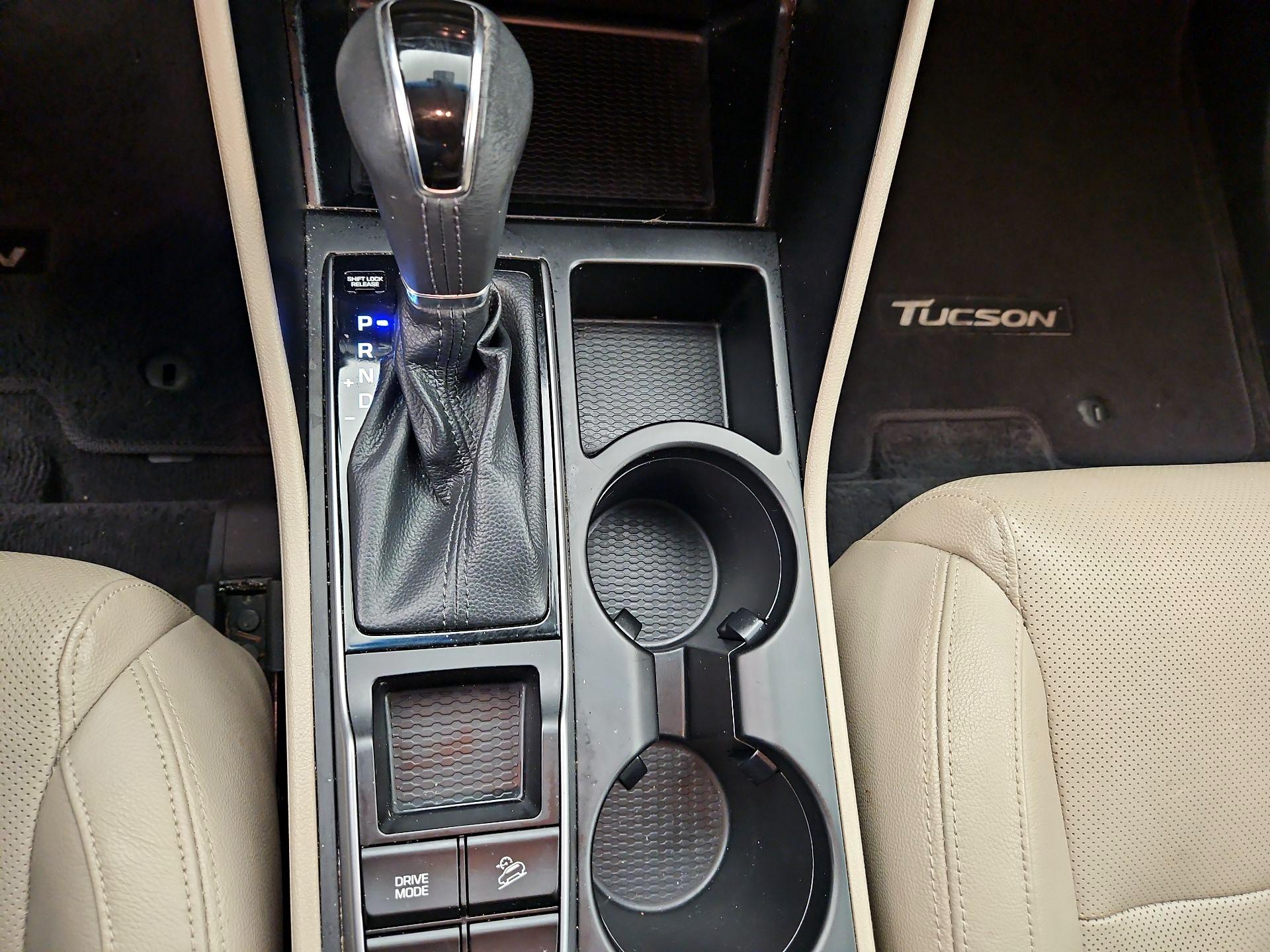 Thumbnail: 2017 Hyundai Tucson - 18