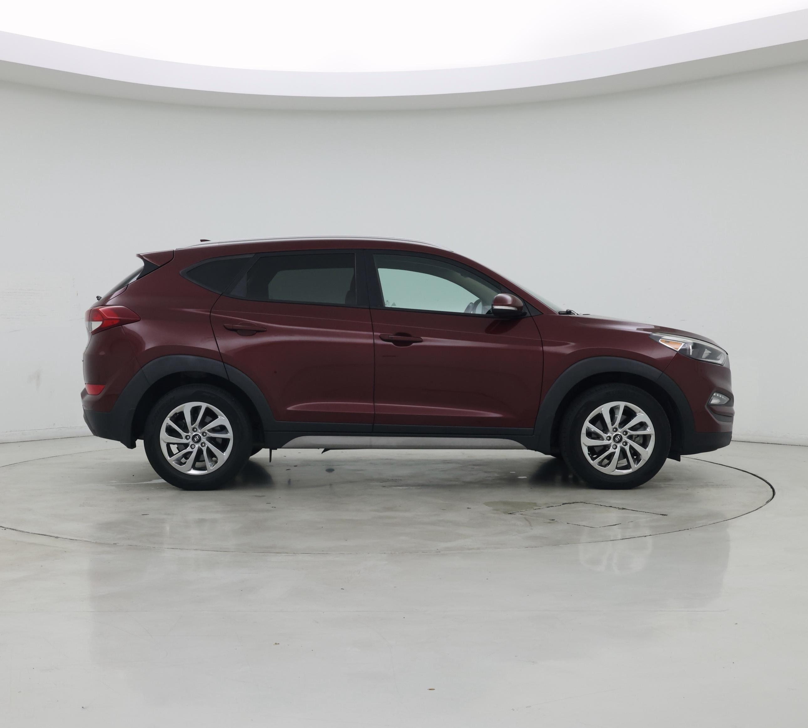 Thumbnail: 2017 Hyundai Tucson - 7