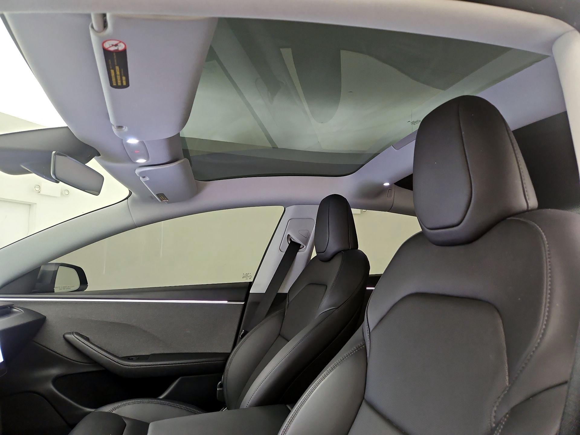 Thumbnail: 2026 Tesla Model 3 - 20