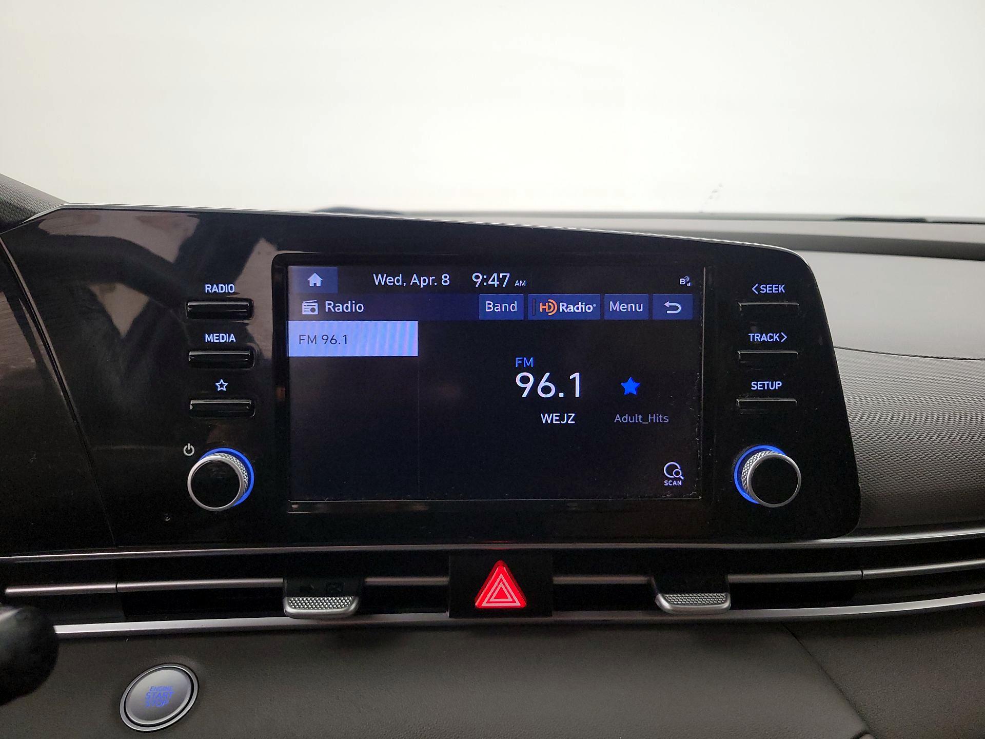 Thumbnail: 2022 Hyundai Elantra - 15