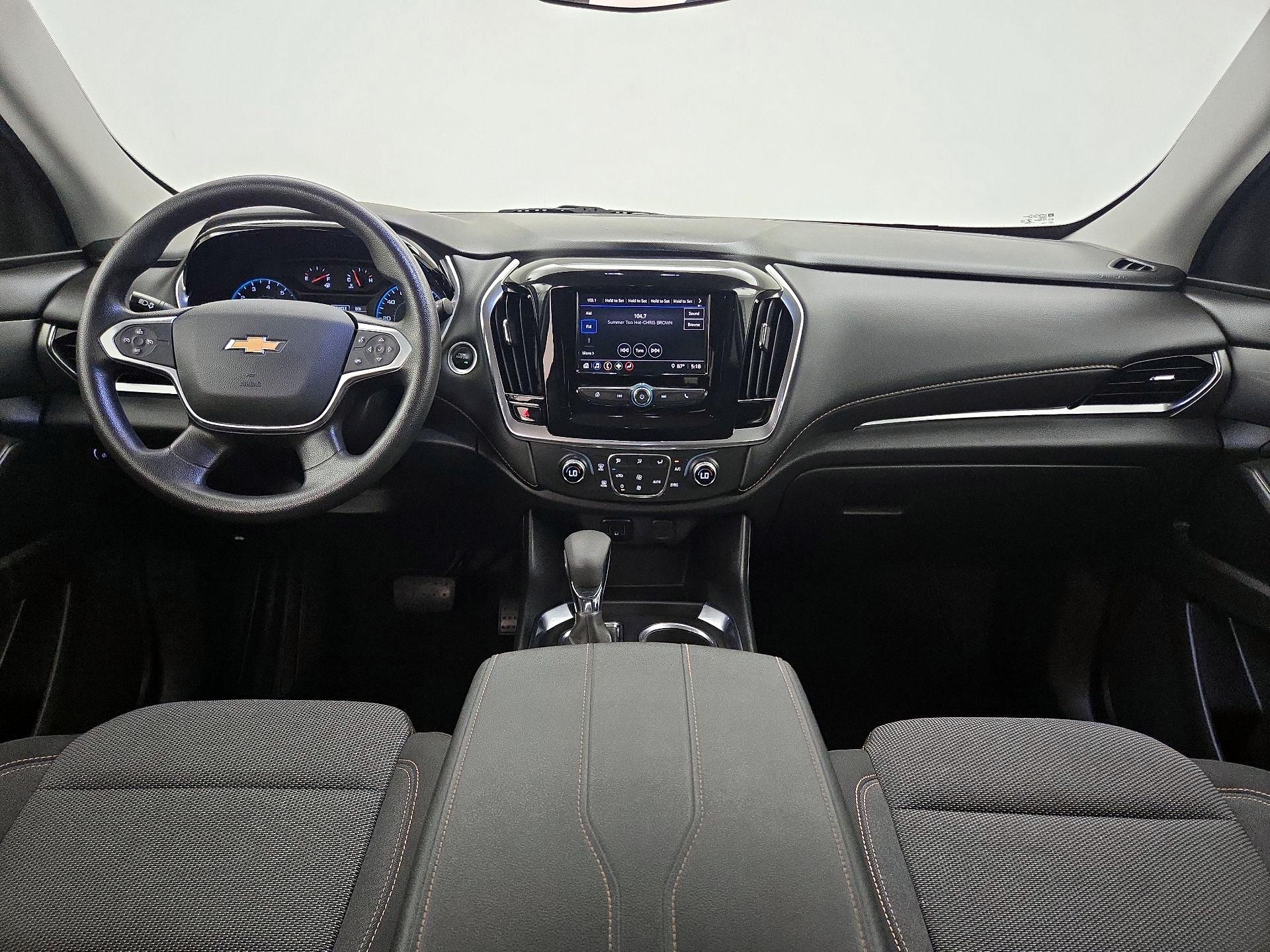 Thumbnail: 2021 Chevrolet Traverse - 9