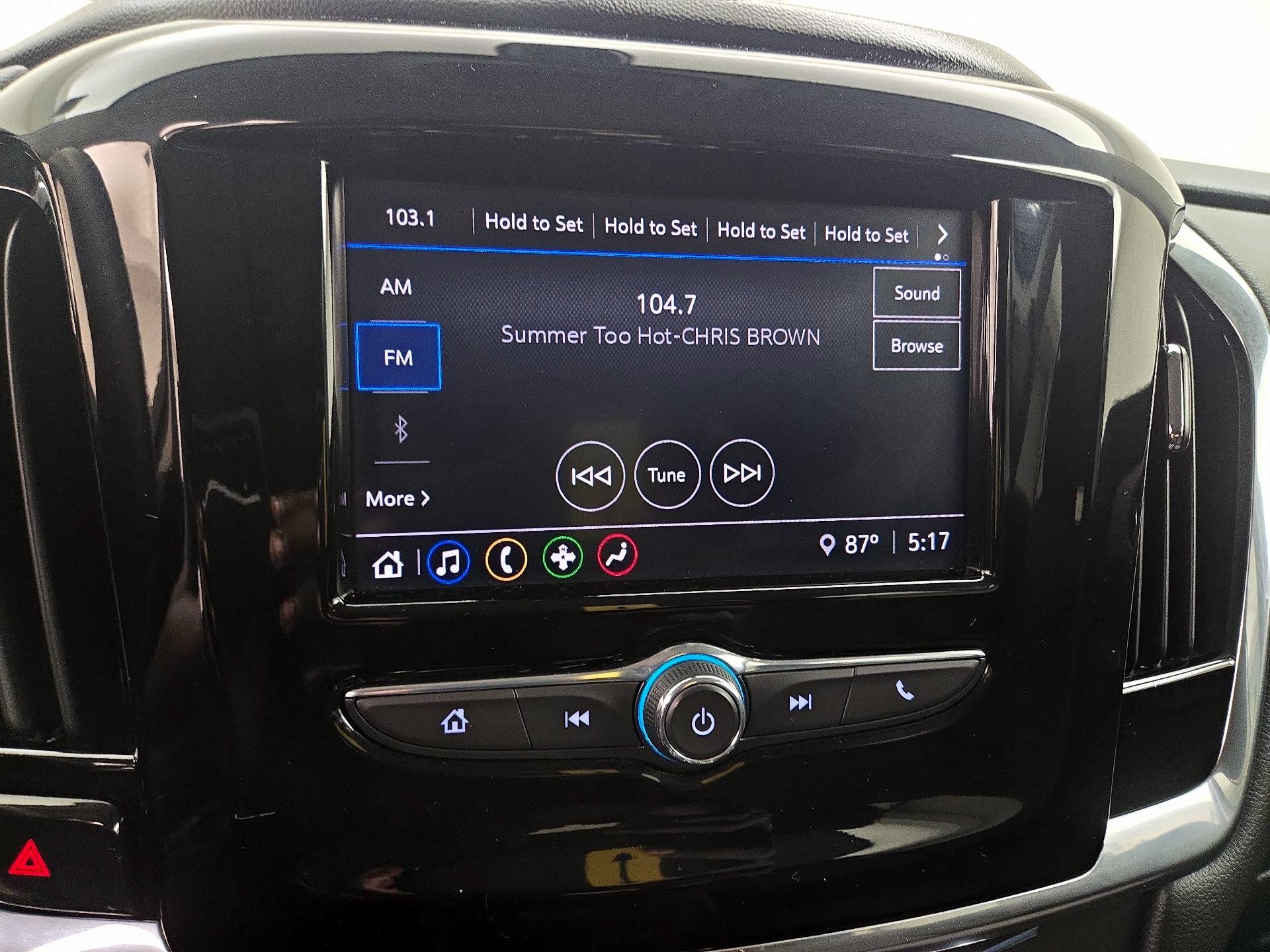 Thumbnail: 2021 Chevrolet Traverse - 15