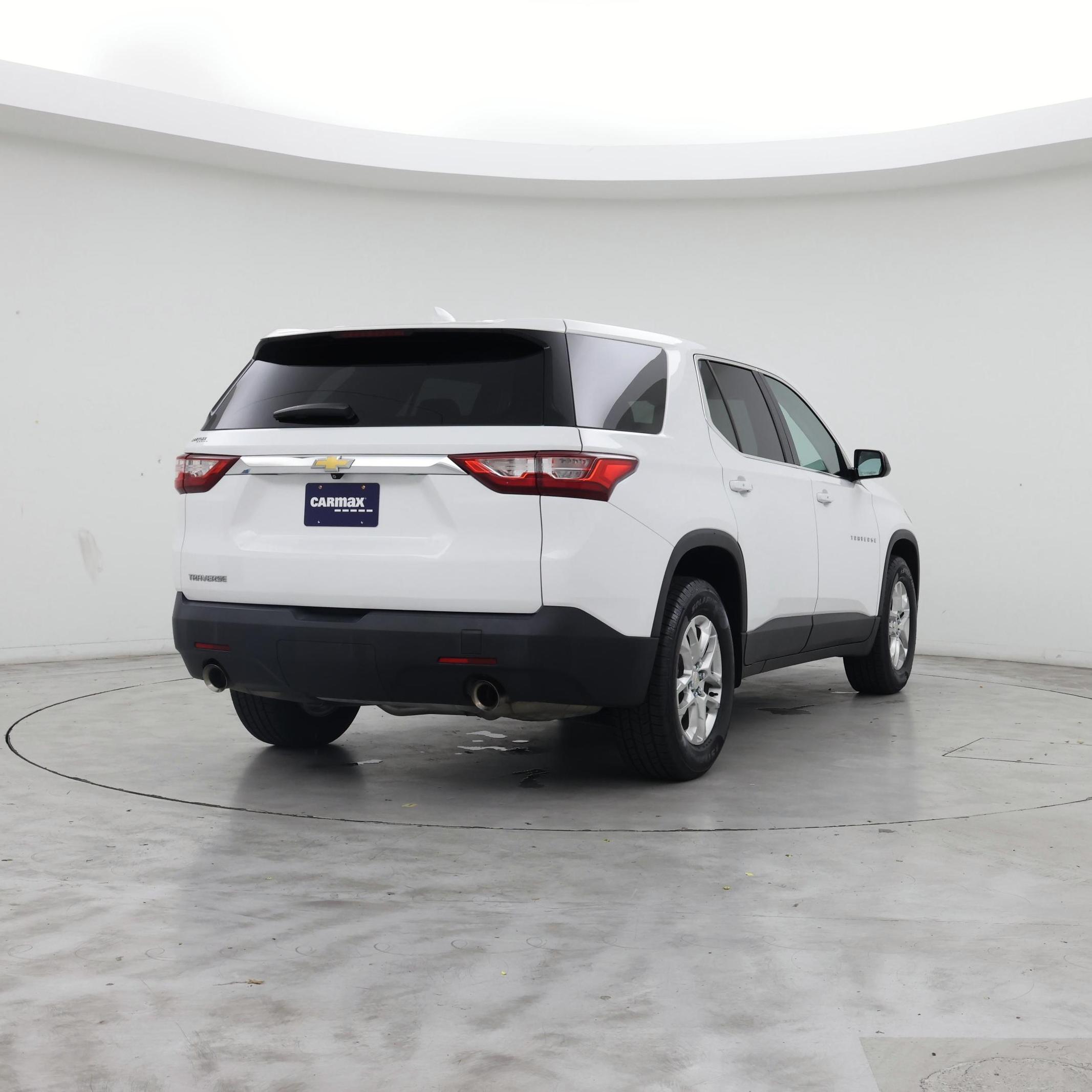 Thumbnail: 2021 Chevrolet Traverse - 8