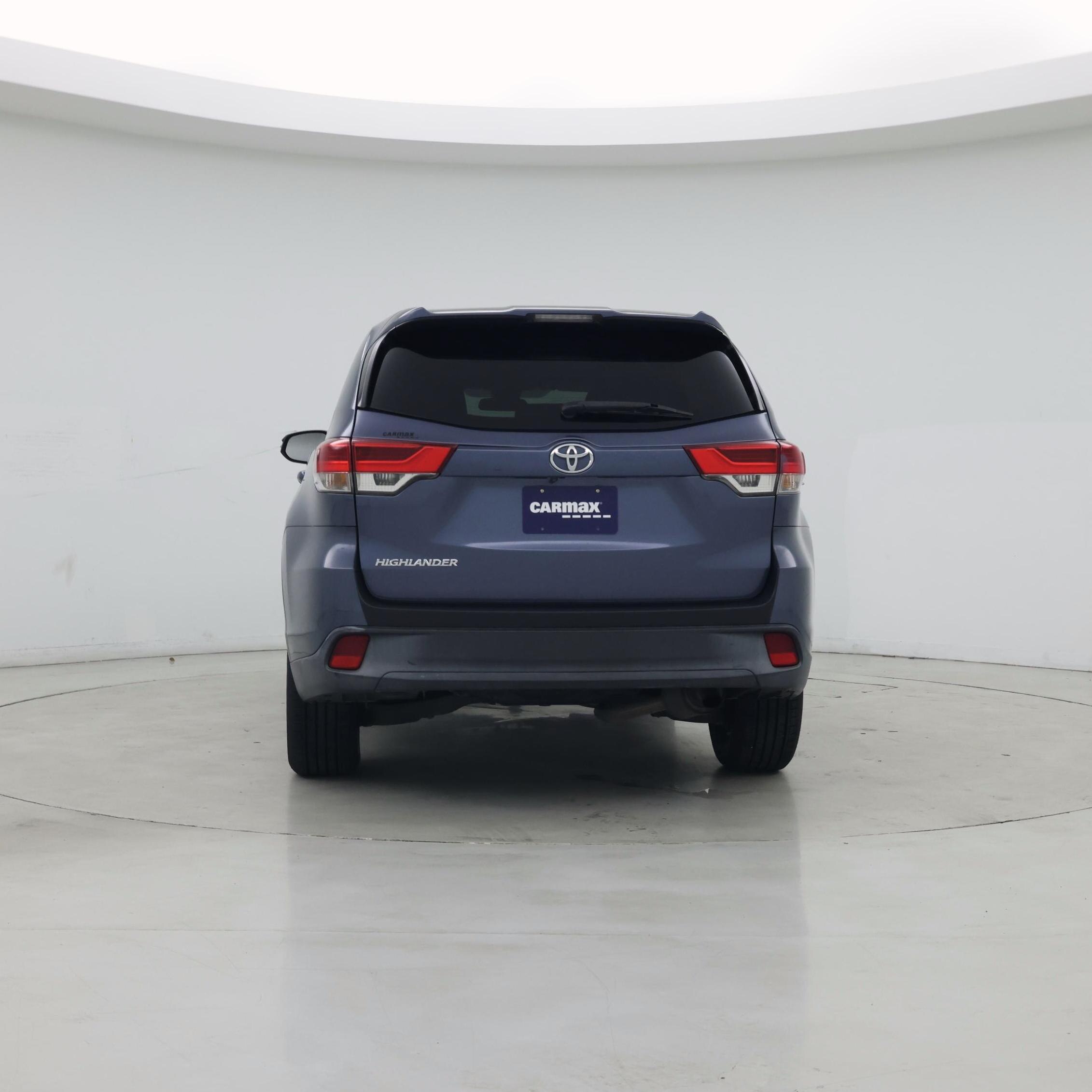 Thumbnail: 2017 Toyota Highlander - 6