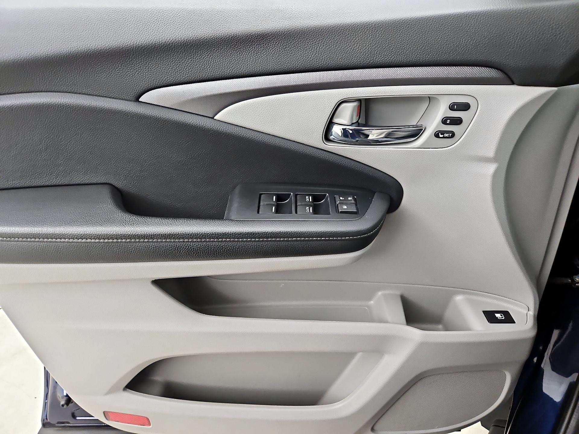 Thumbnail: 2023 Honda Ridgeline - 12