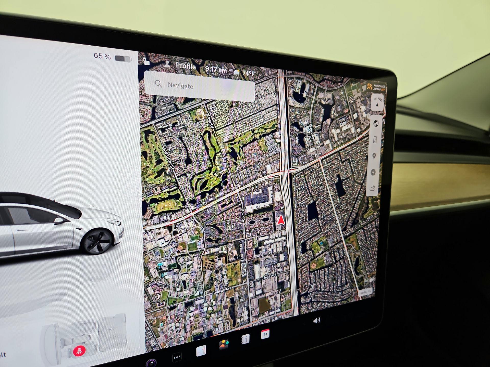 Thumbnail: 2023 Tesla Model 3 - 13