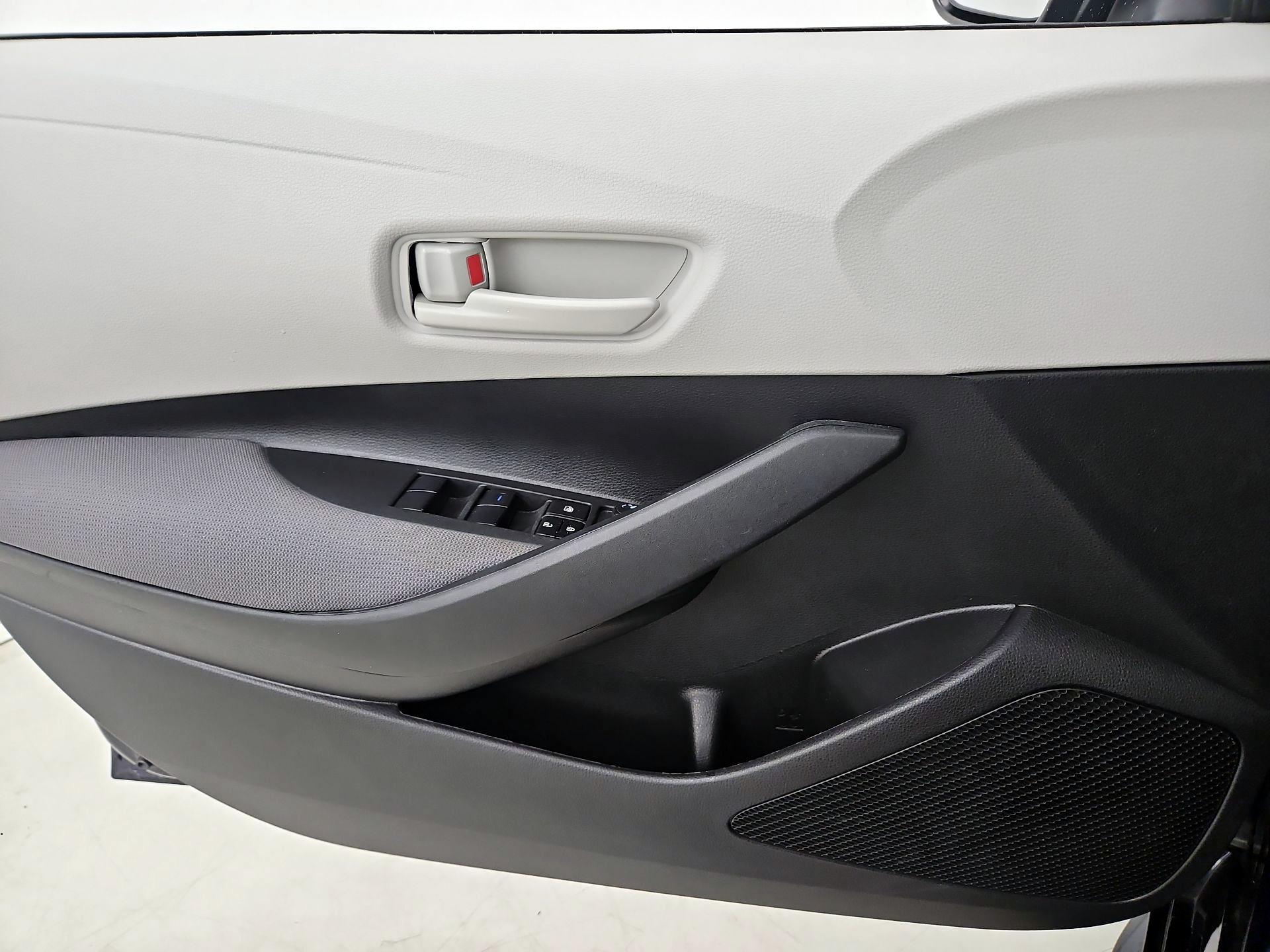 Thumbnail: 2022 Toyota Corolla - 12