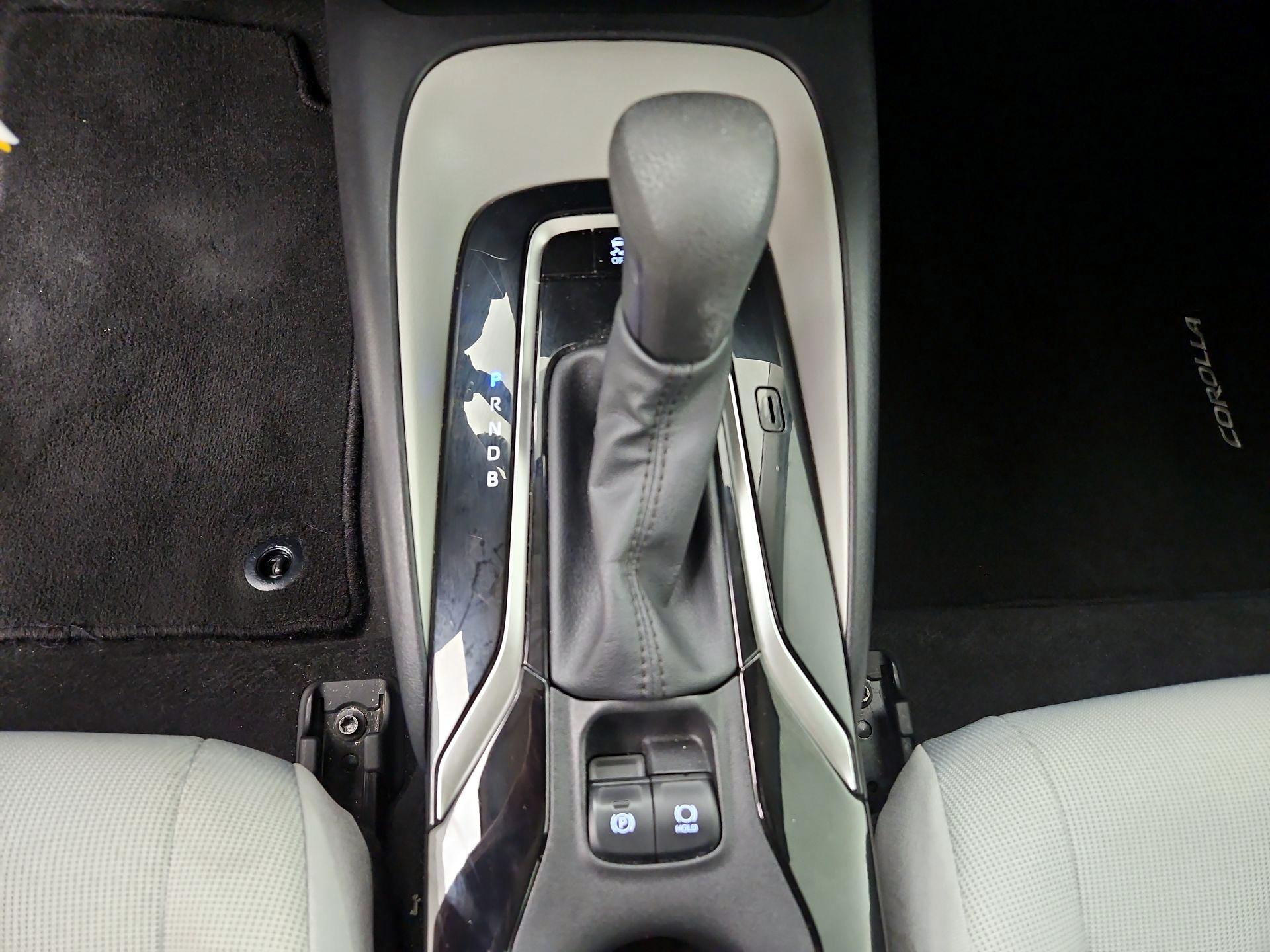 Thumbnail: 2022 Toyota Corolla - 17