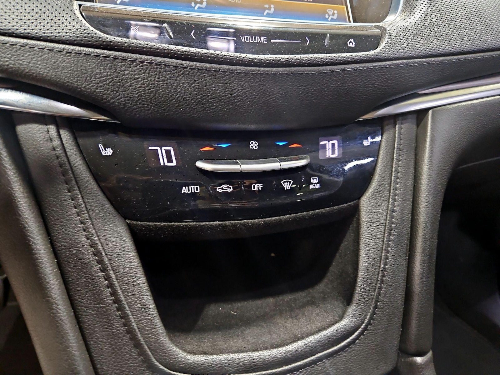 2017 Cadillac XT5 Luxury - Photo 17