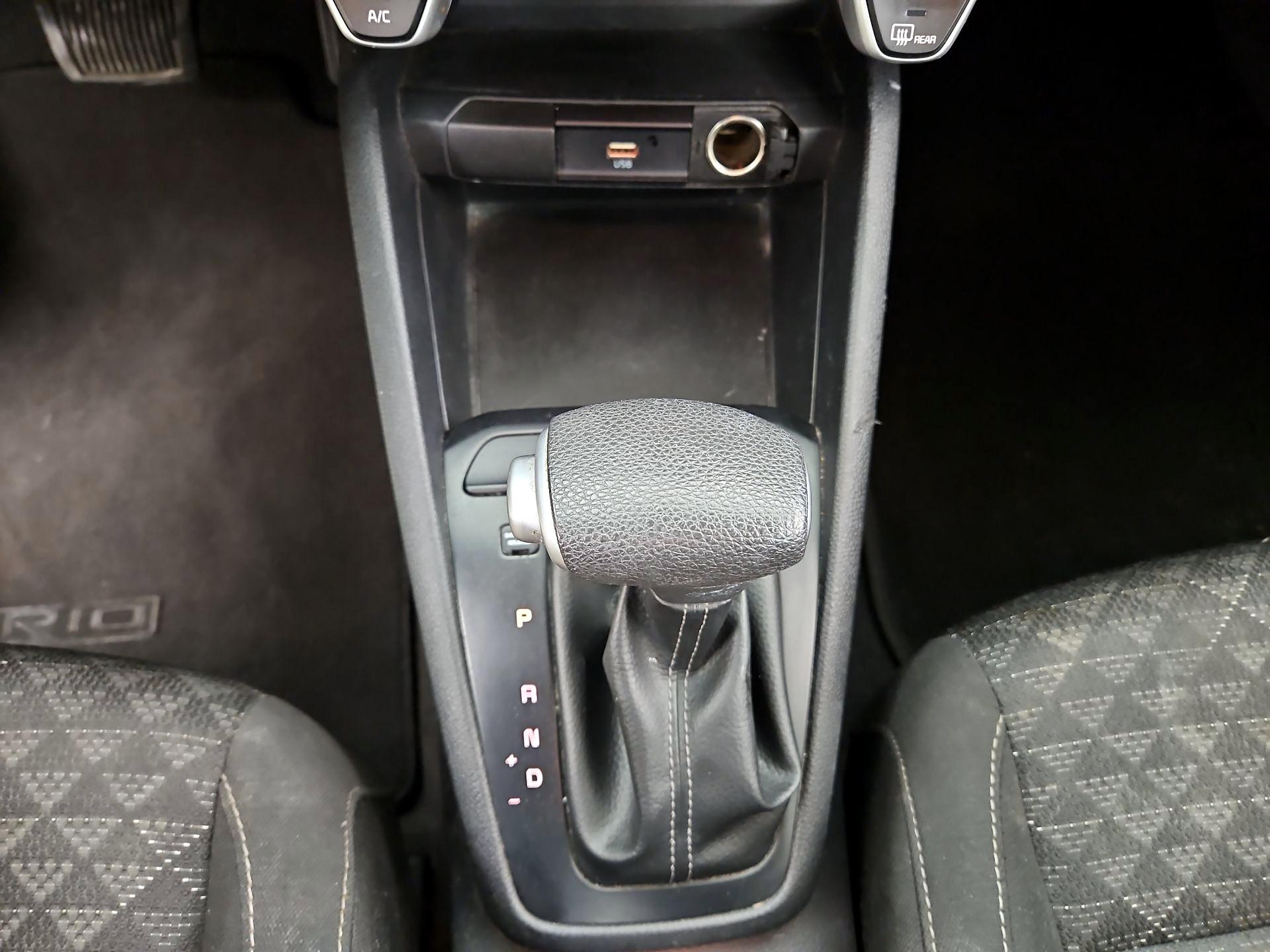 Thumbnail: 2023 Kia Rio - 17