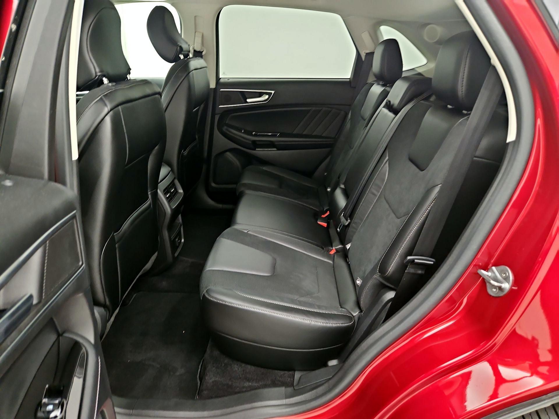 Thumbnail: 2015 Ford Edge - 20