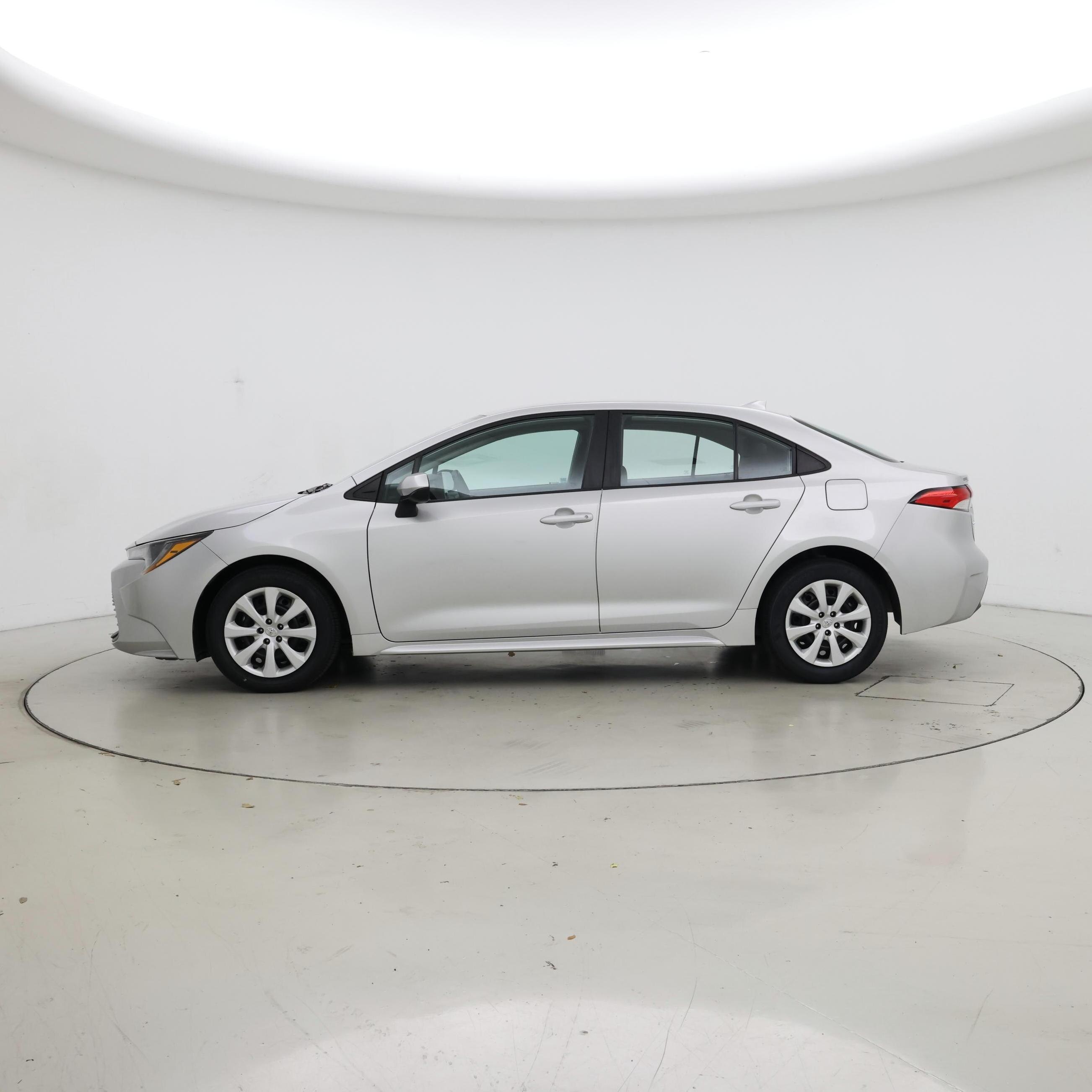 Thumbnail: 2024 Toyota Corolla - 3