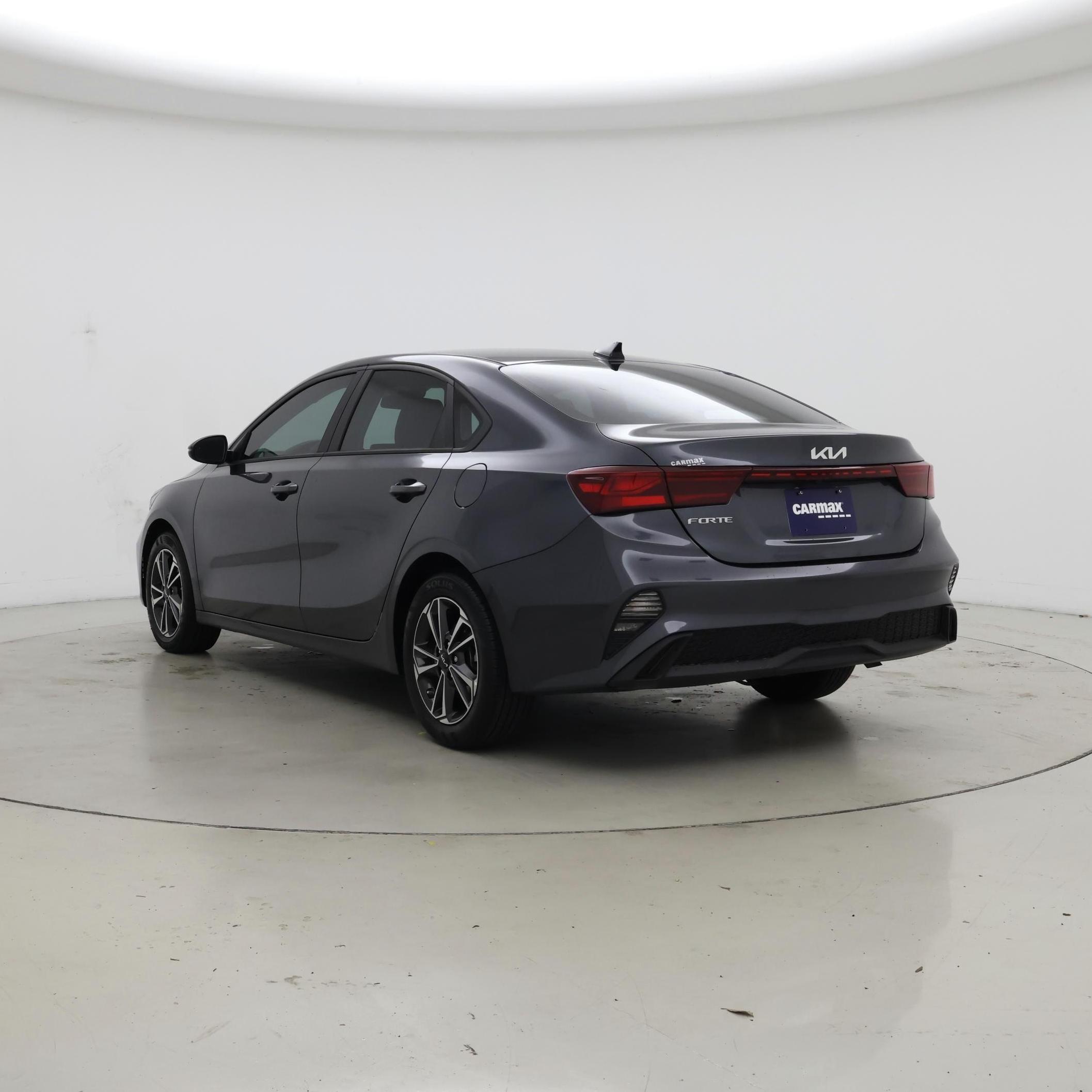 Thumbnail: 2023 Kia Forte - 2