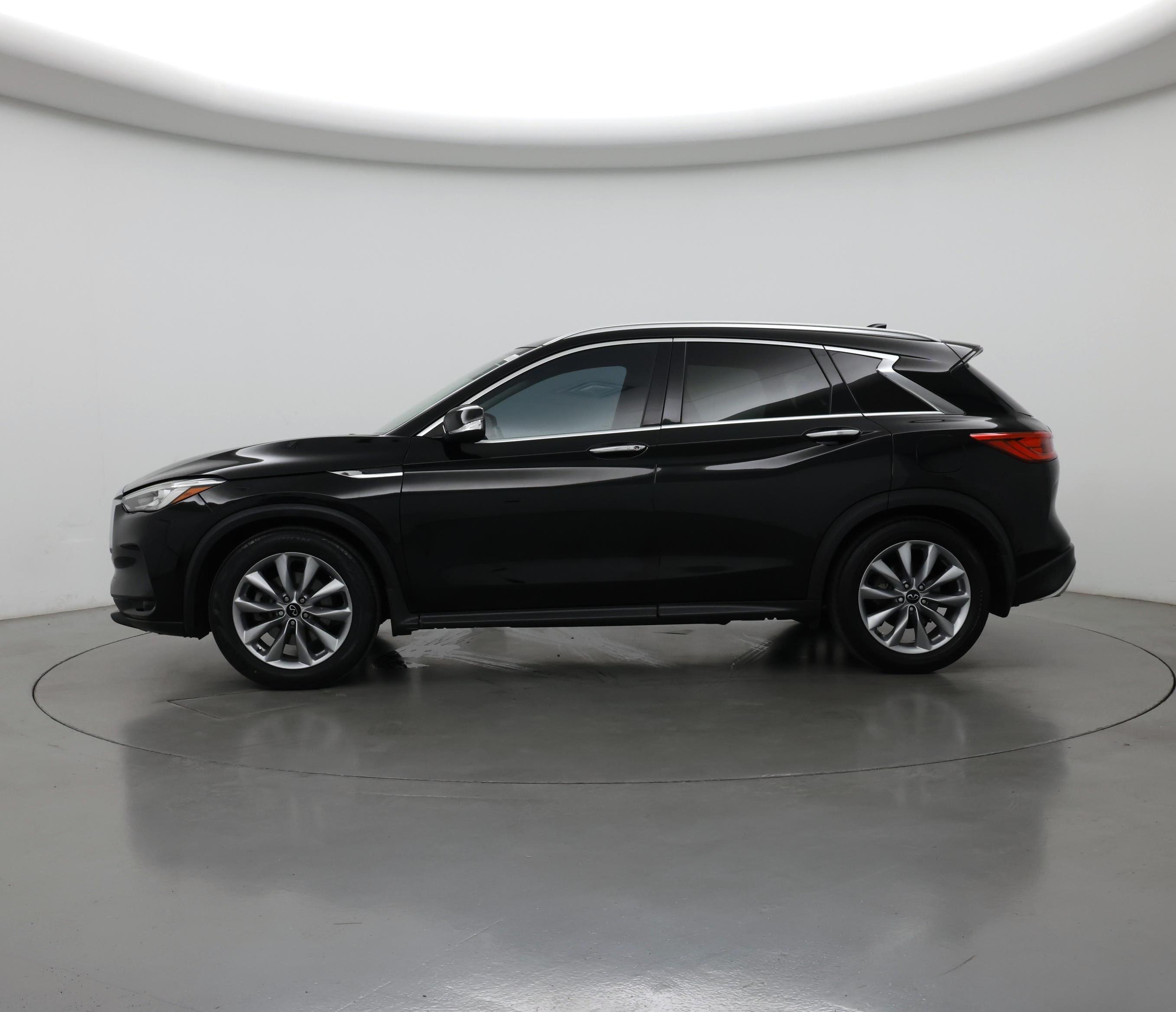 Thumbnail: 2020 INFINITI QX50 - 3