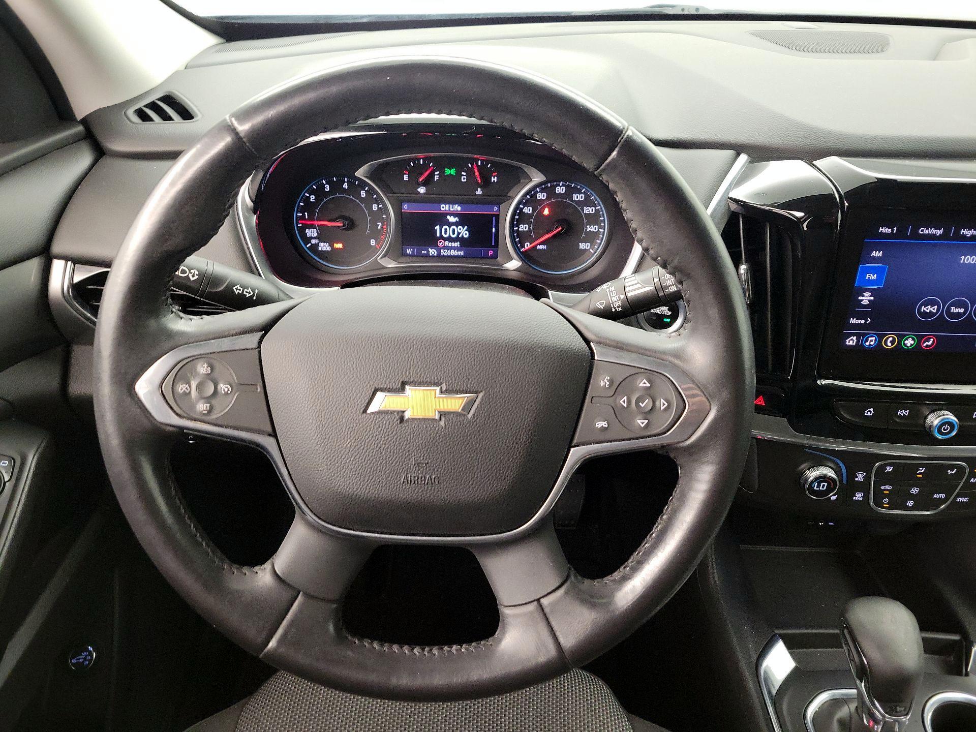 Thumbnail: 2021 Chevrolet Traverse - 10