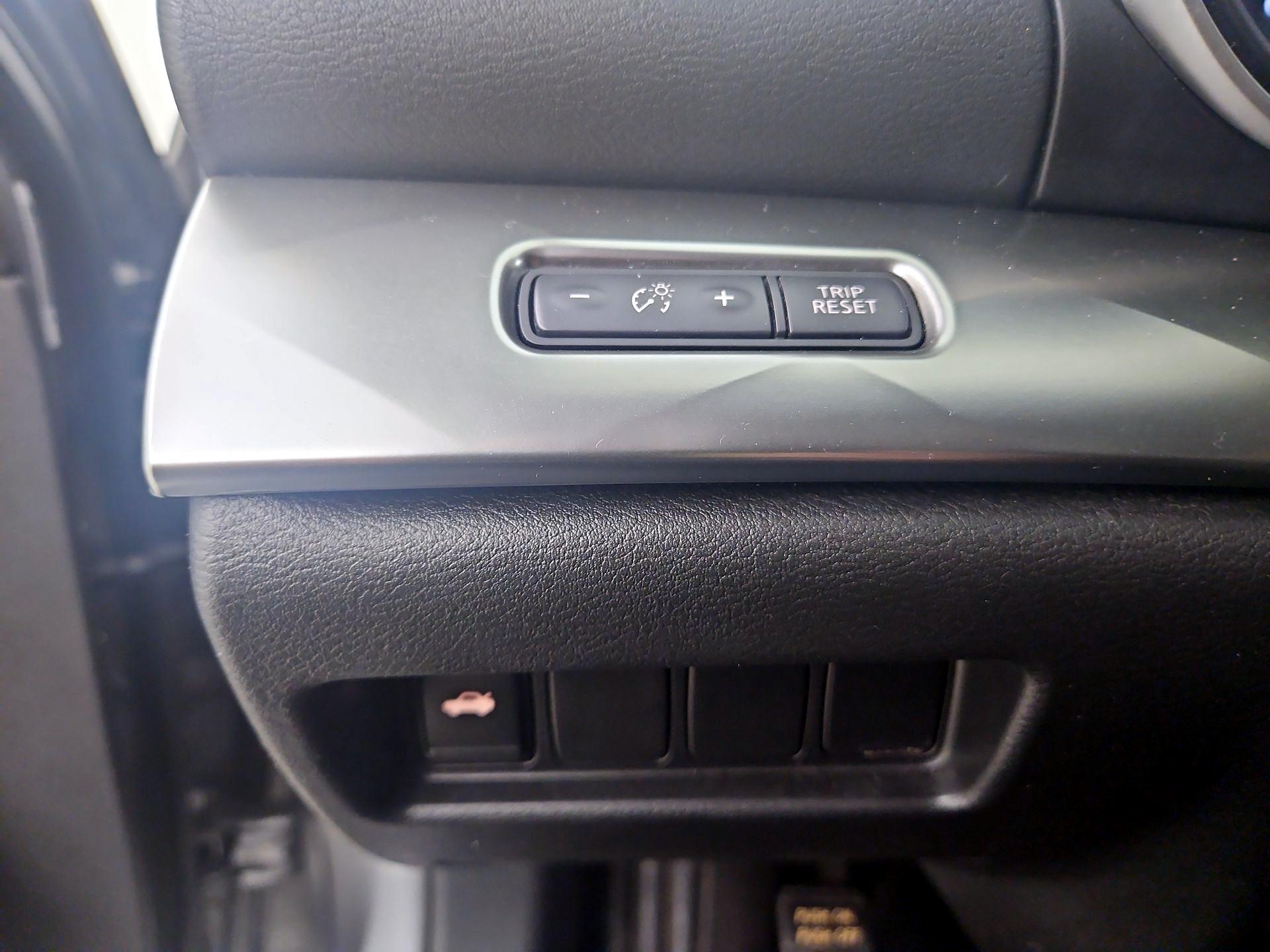 Thumbnail: 2021 Nissan Maxima - 13