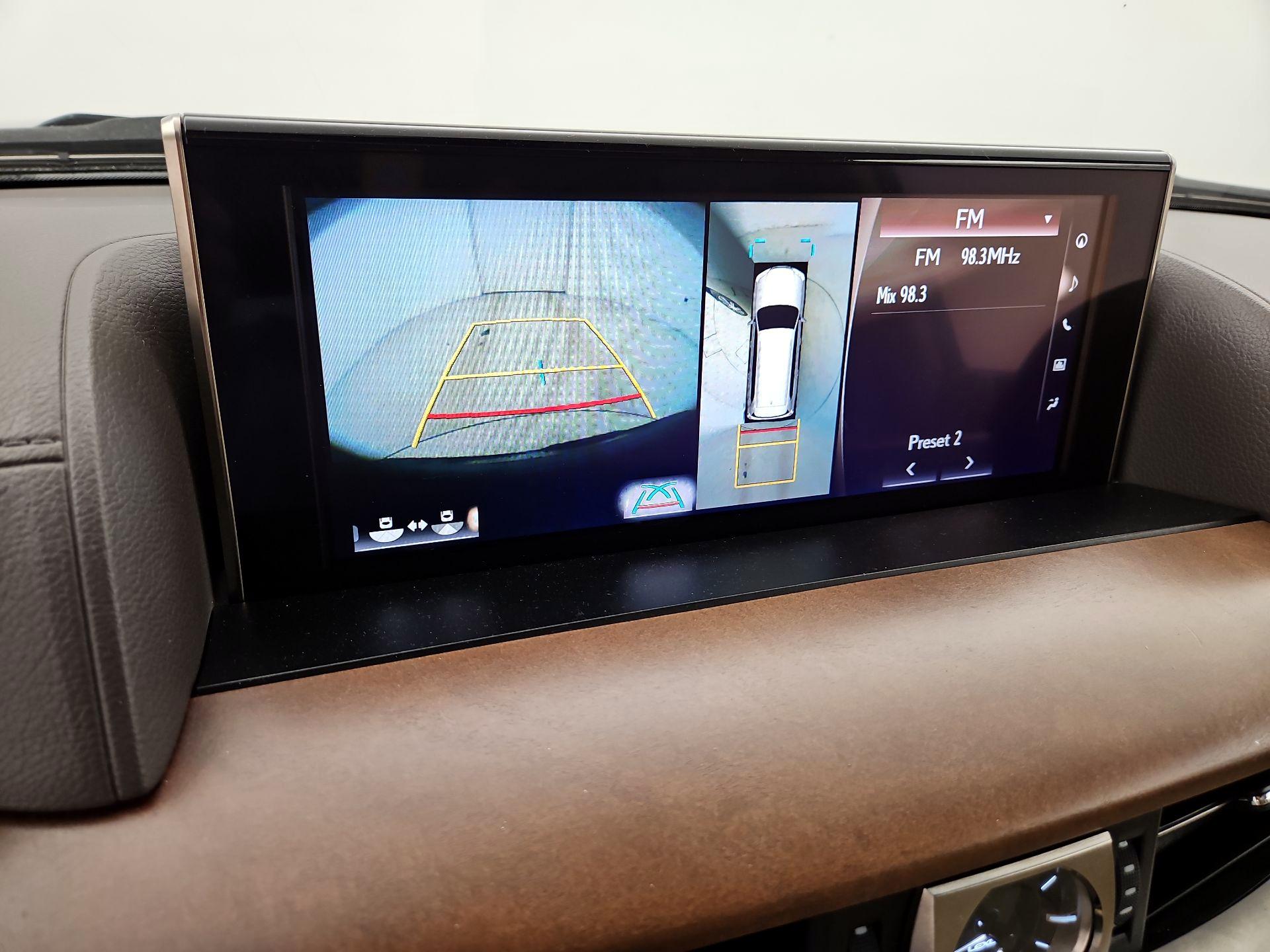 Thumbnail: 2021 Lexus LX - 15