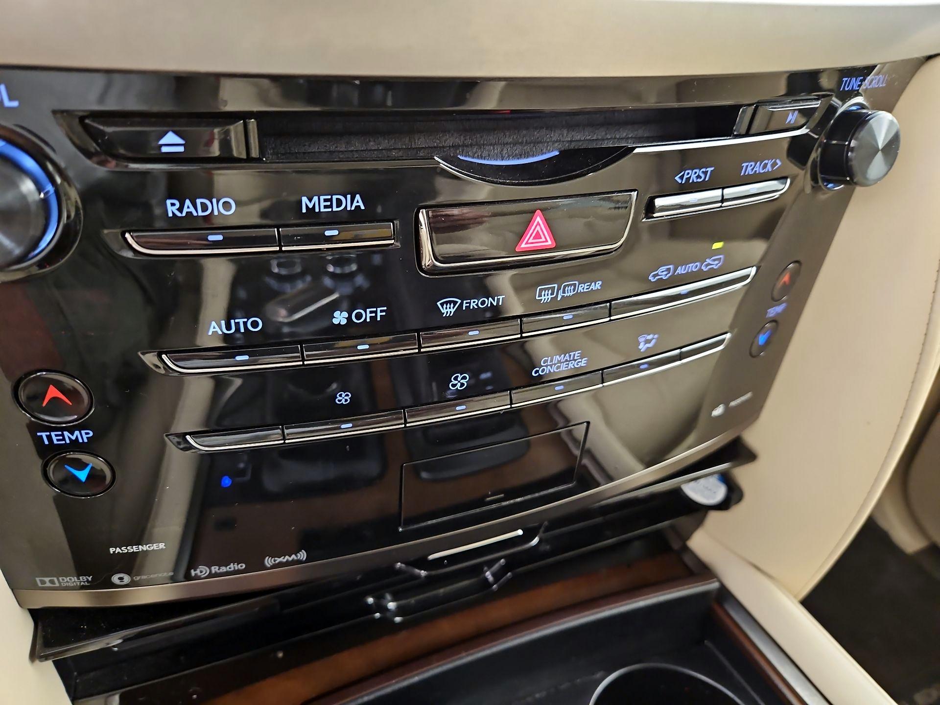 Thumbnail: 2021 Lexus LX - 17