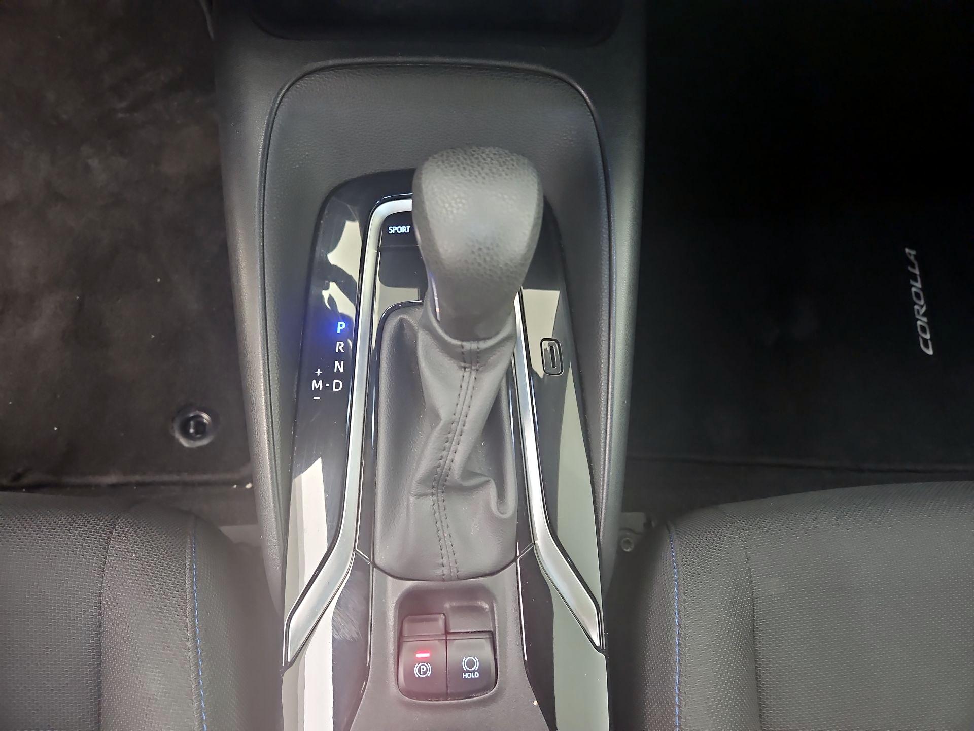 Thumbnail: 2021 Toyota Corolla - 17