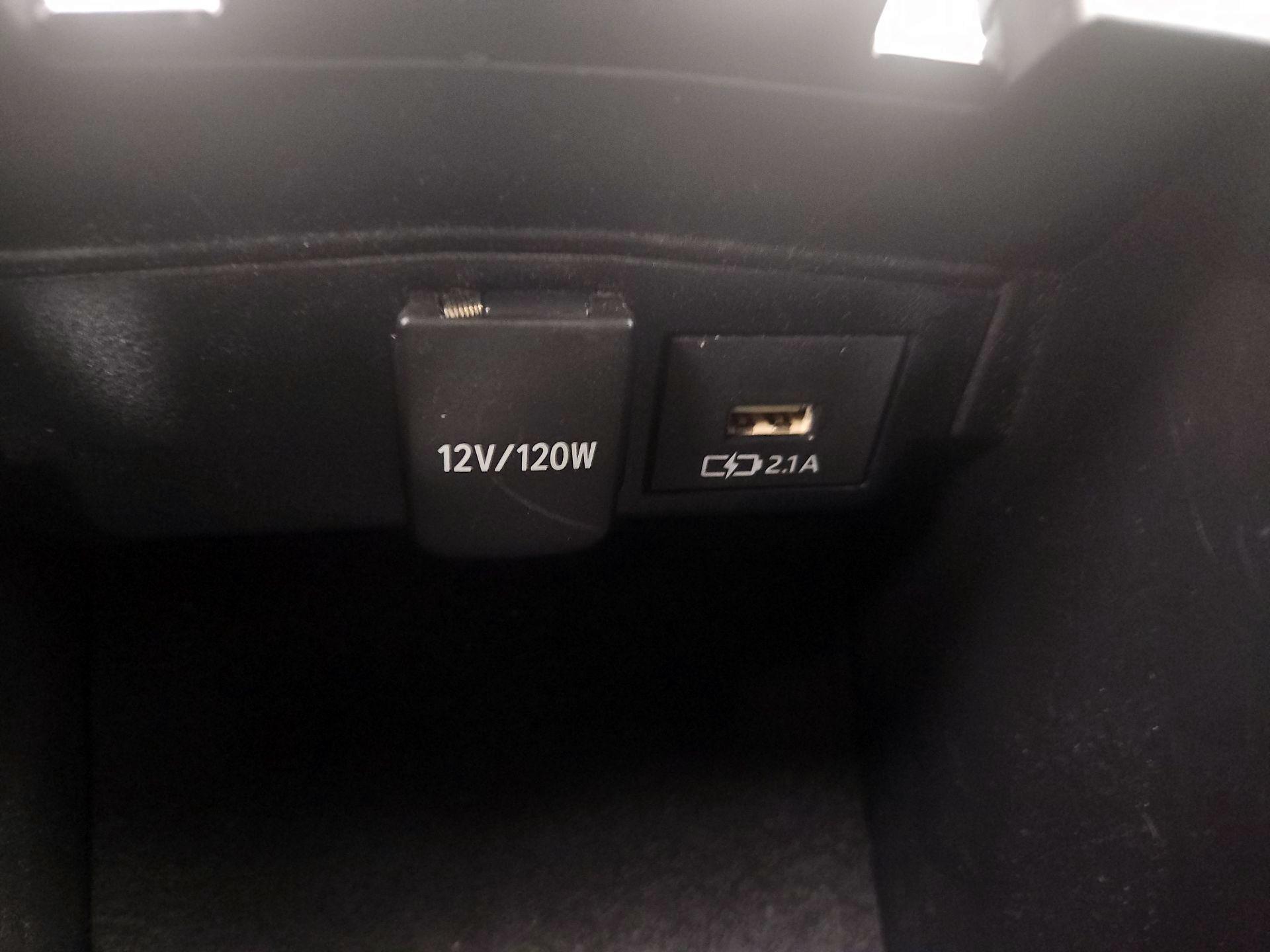 Thumbnail: 2021 Toyota Corolla - 18