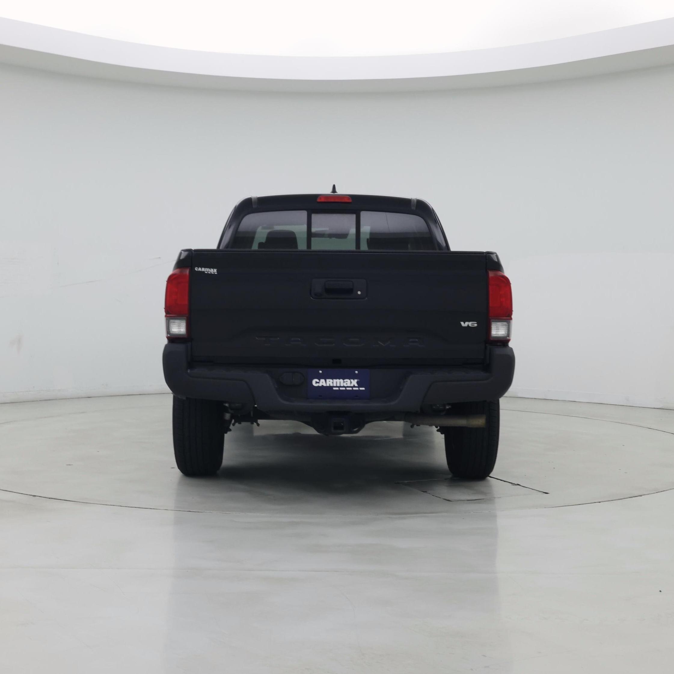 Thumbnail: 2019 Toyota Tacoma - 6