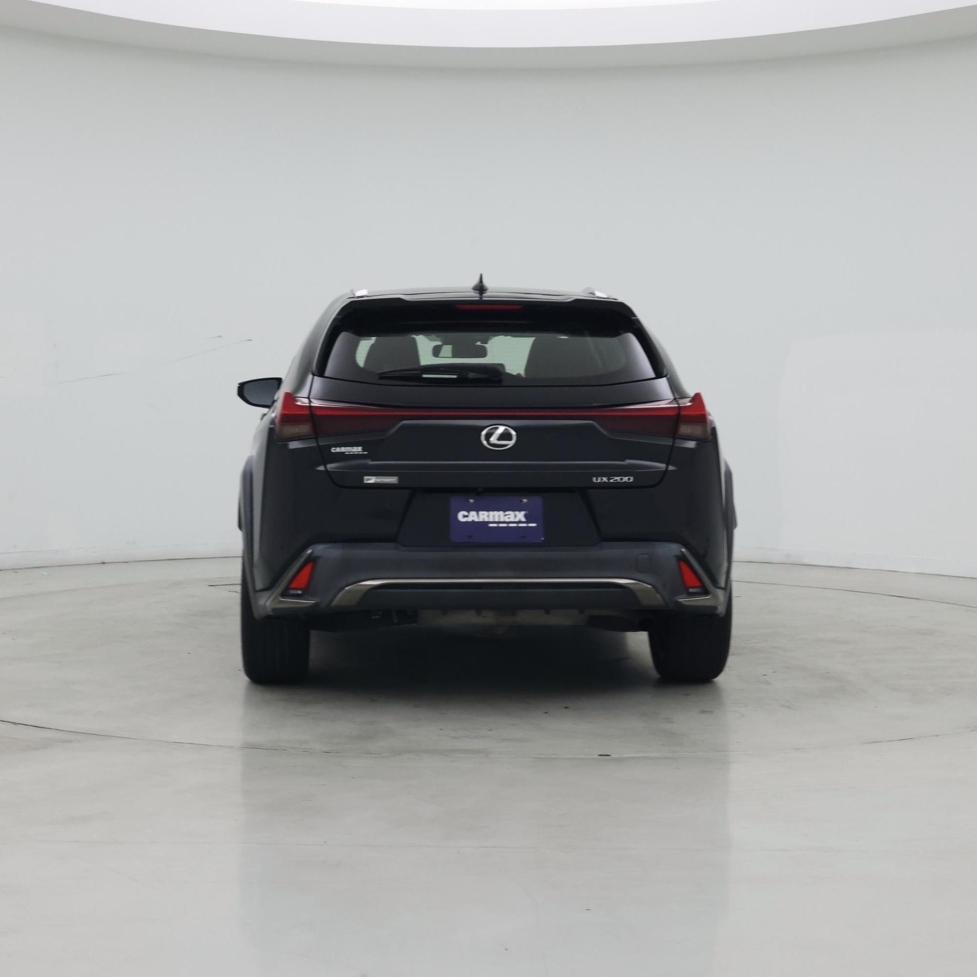 Thumbnail: 2021 Lexus UX - 6