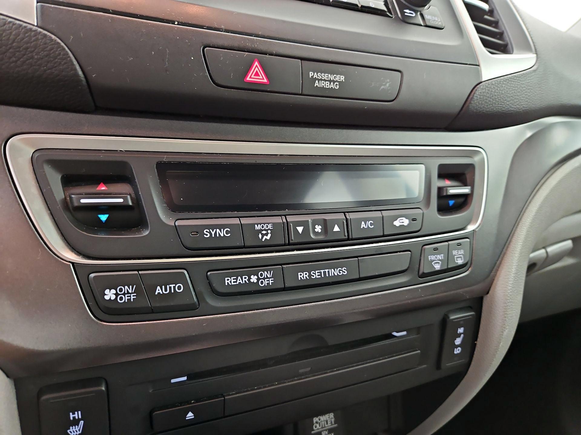 Thumbnail: 2017 Honda Ridgeline - 16