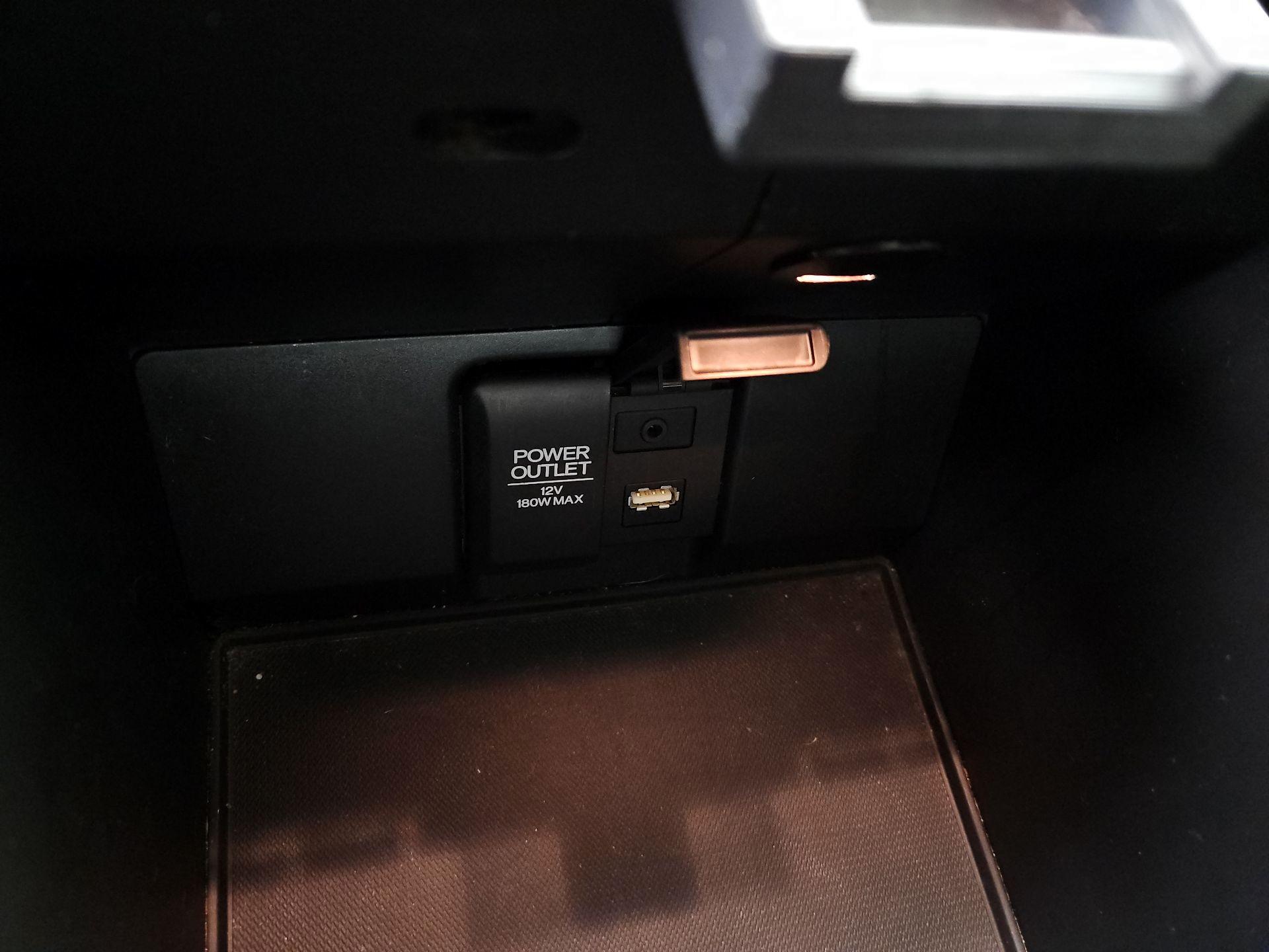 Thumbnail: 2017 Honda Ridgeline - 18