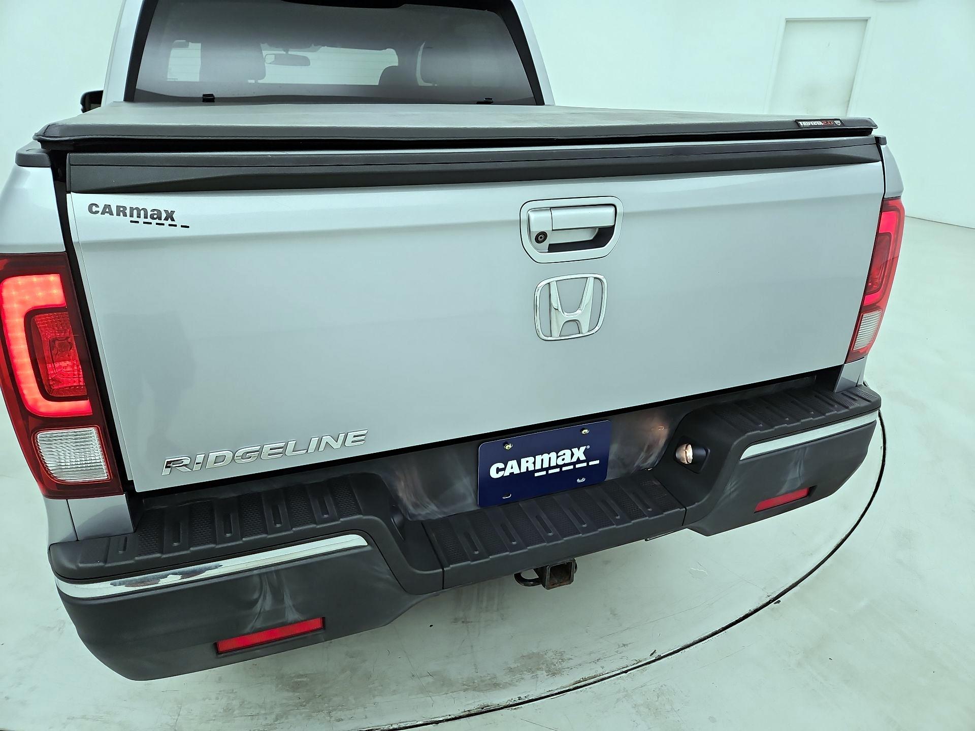 Thumbnail: 2017 Honda Ridgeline - 20