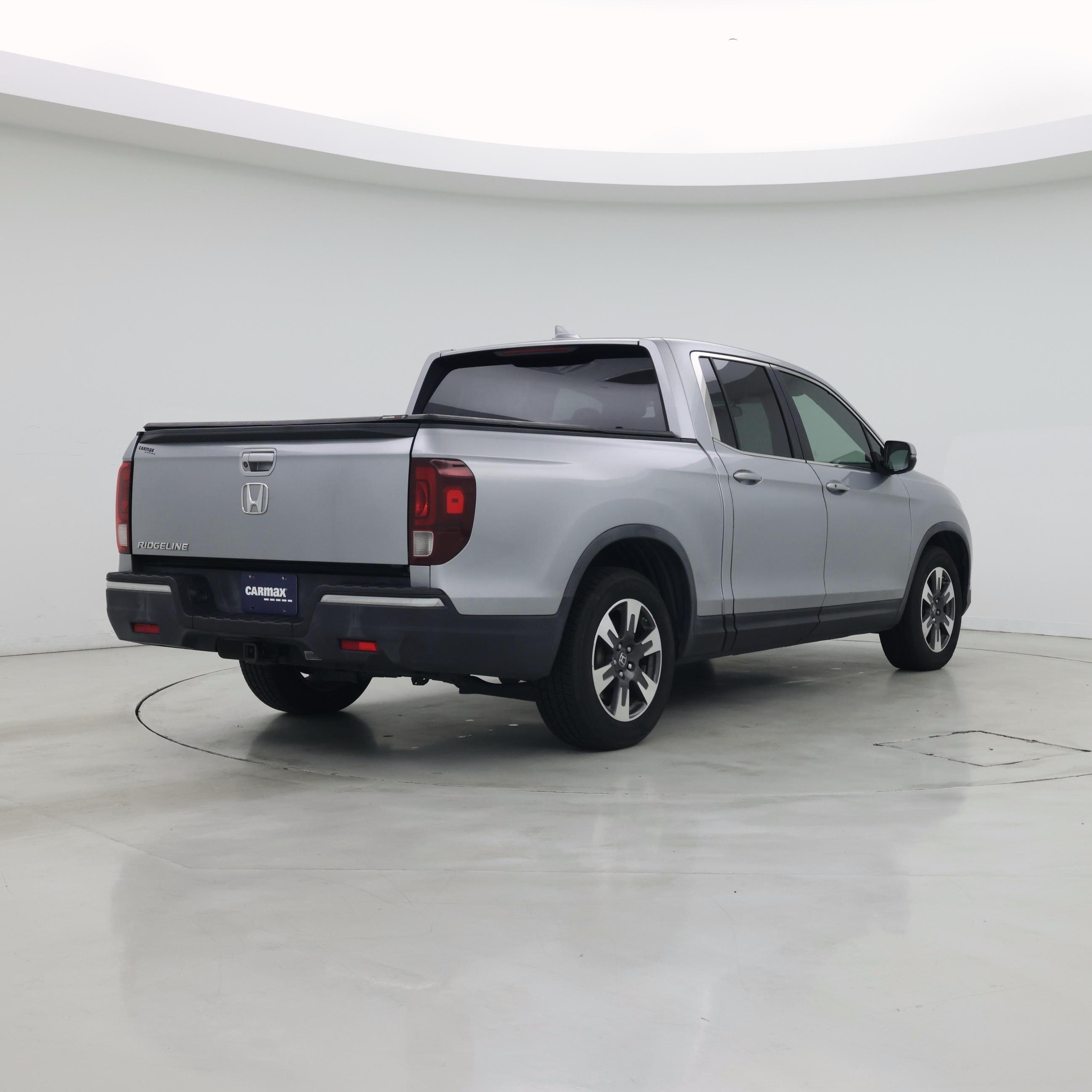 Thumbnail: 2017 Honda Ridgeline - 8