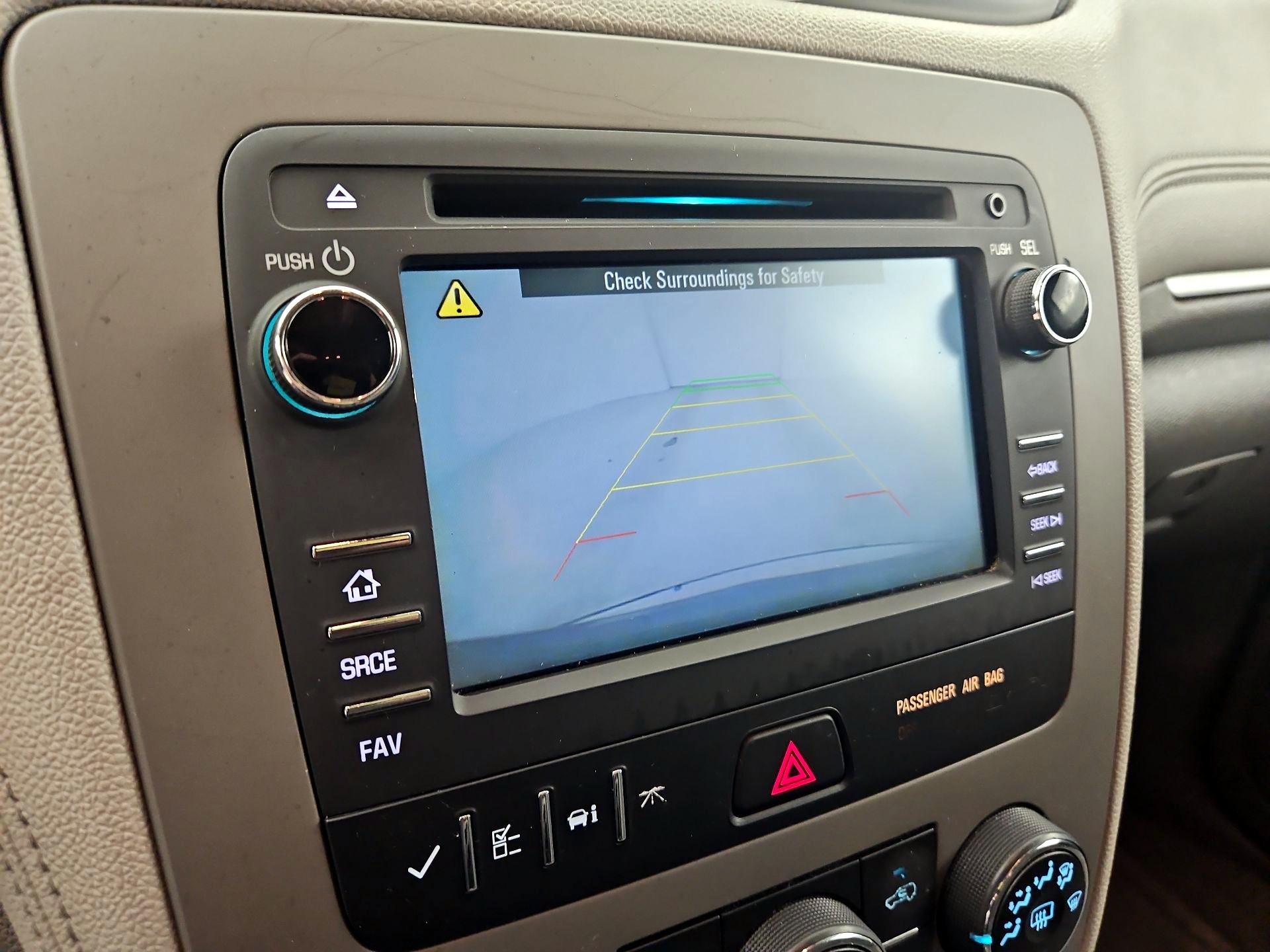 Thumbnail: 2015 Chevrolet Traverse - 14