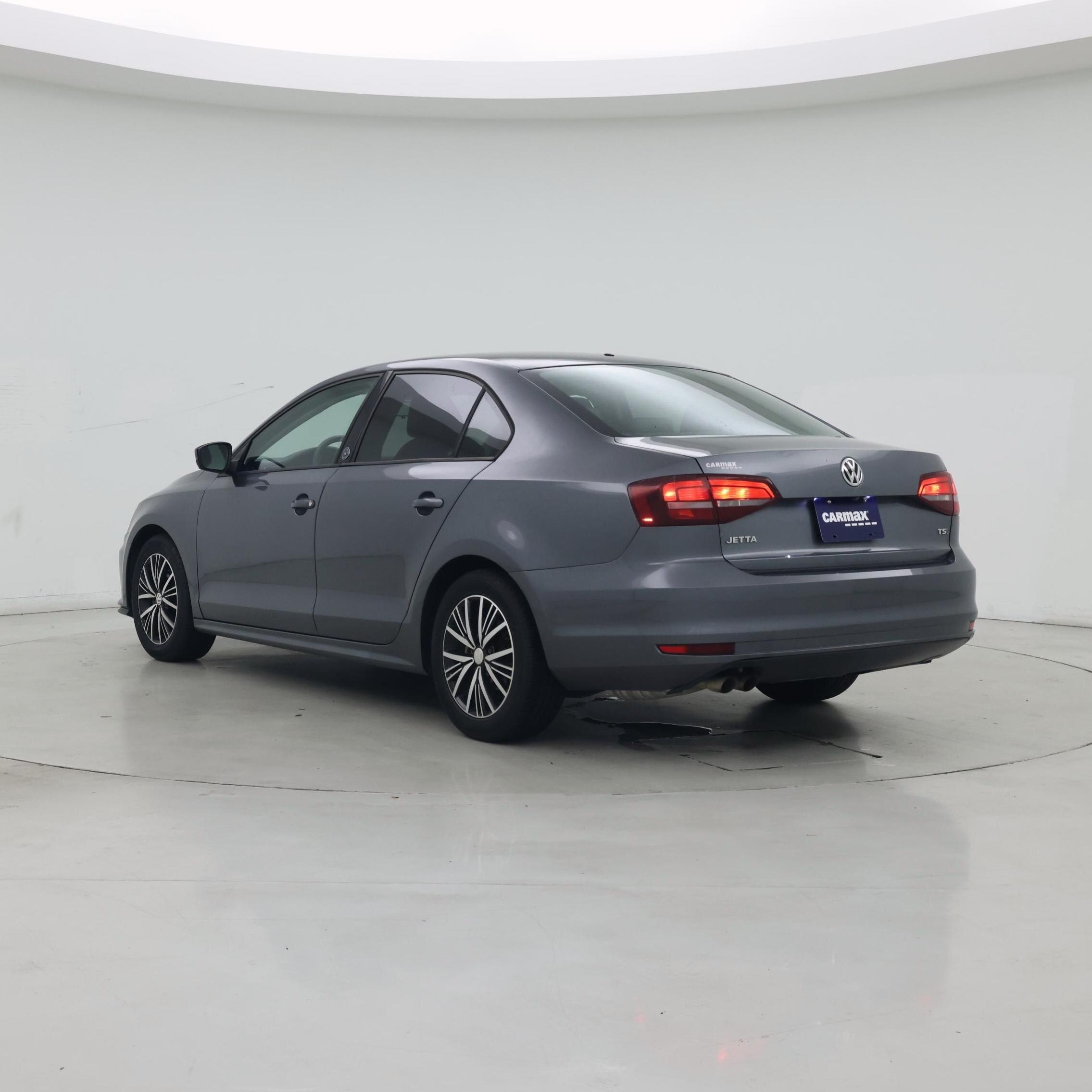 Thumbnail: 2018 Volkswagen Jetta - 2