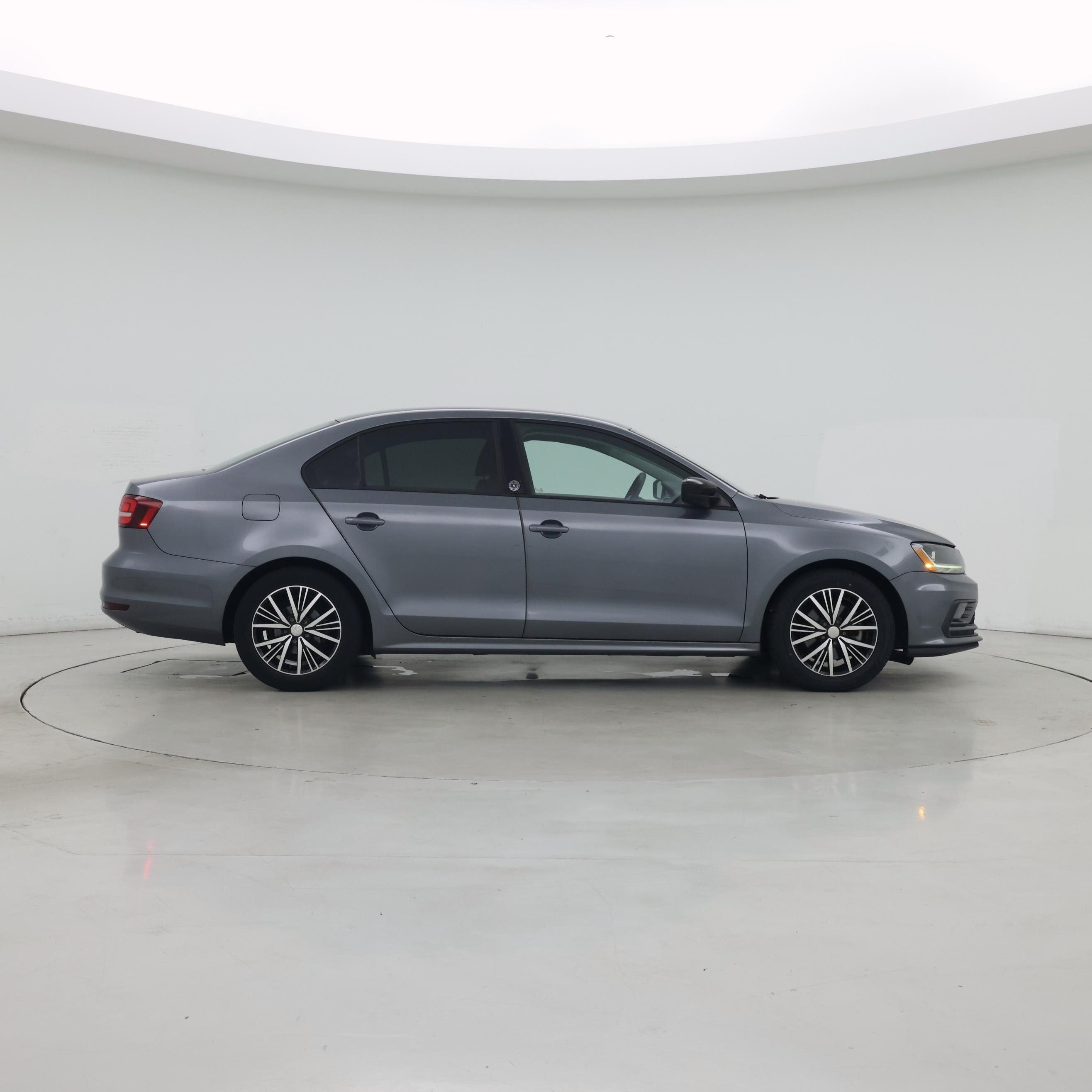 Thumbnail: 2018 Volkswagen Jetta - 7