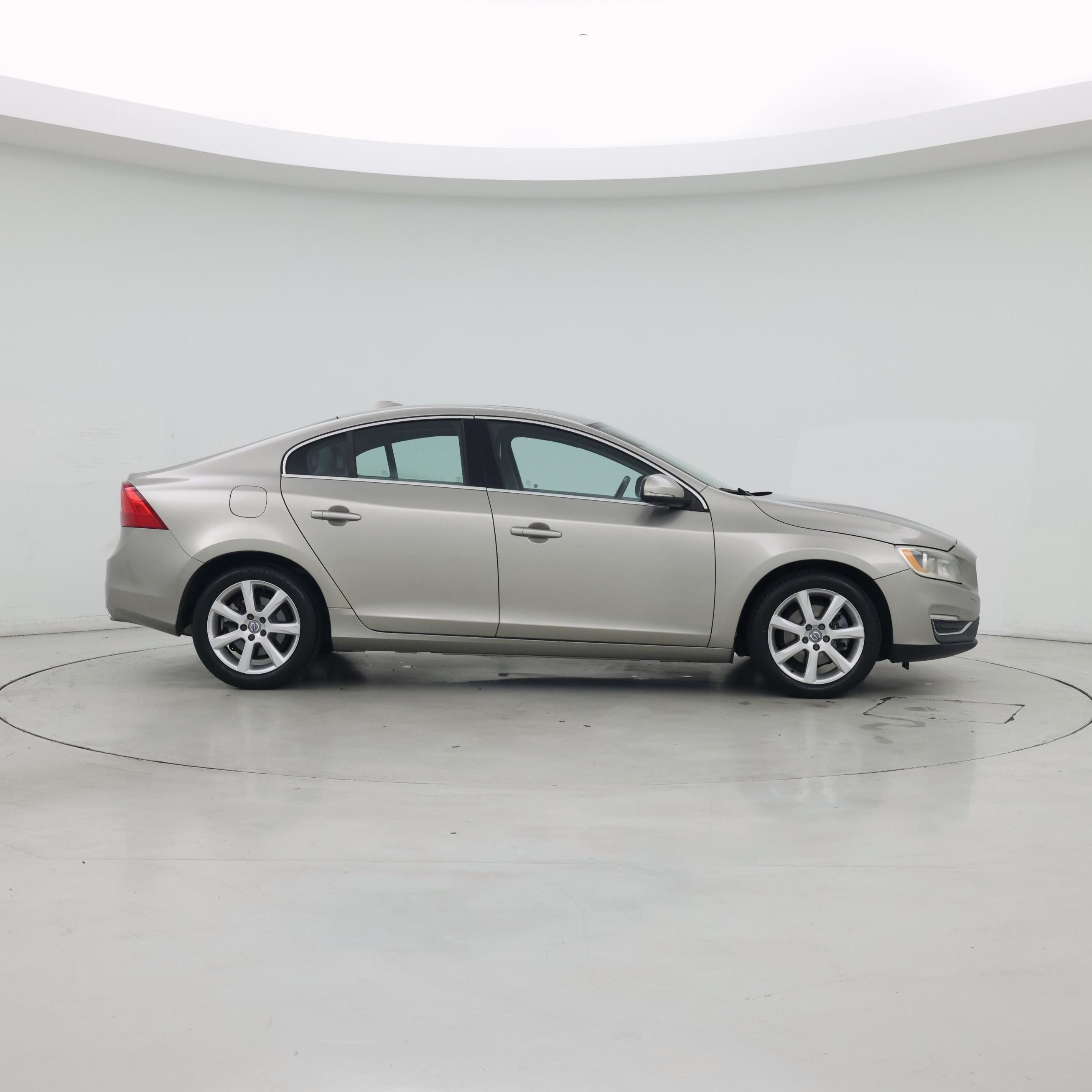 Thumbnail: 2016 Volvo S60 - 7