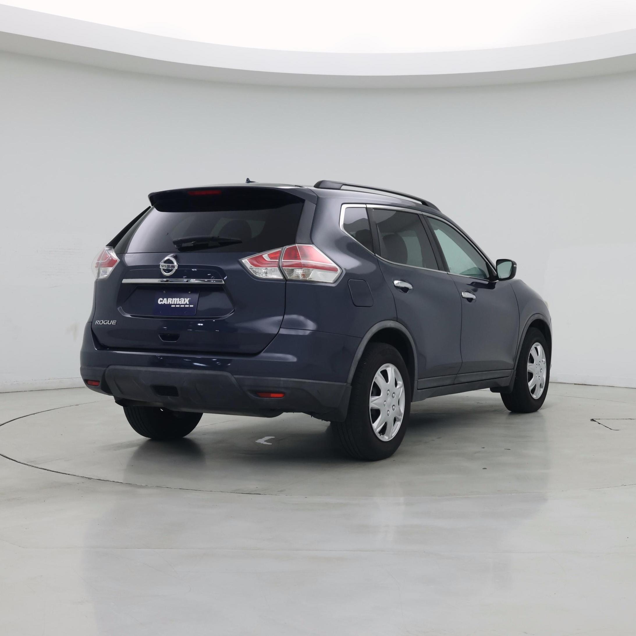 Thumbnail: 2016 Nissan Rogue - 8