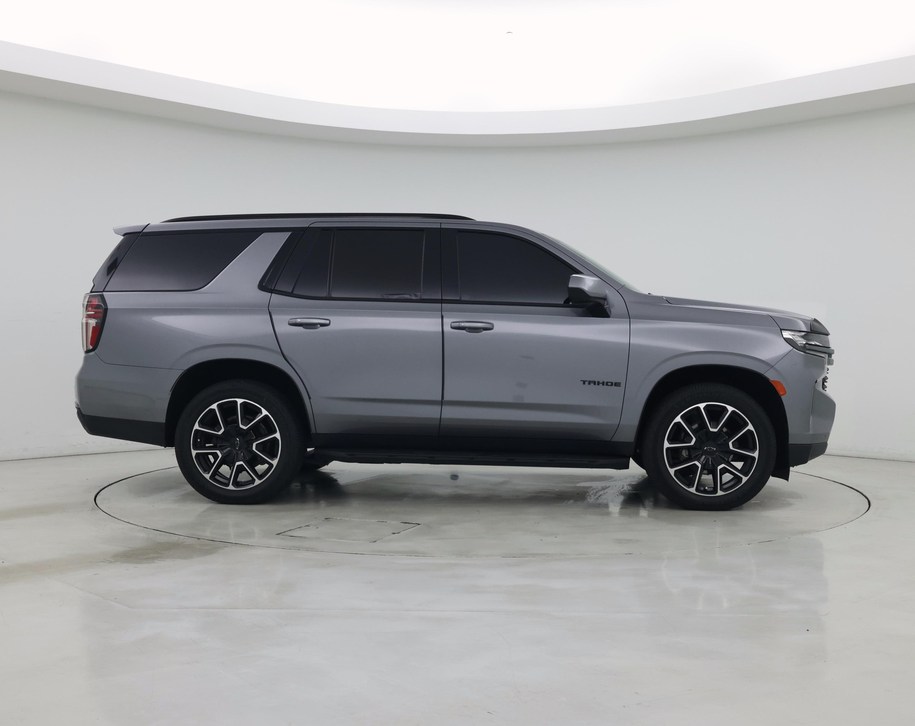 Thumbnail: 2022 Chevrolet Tahoe - 7