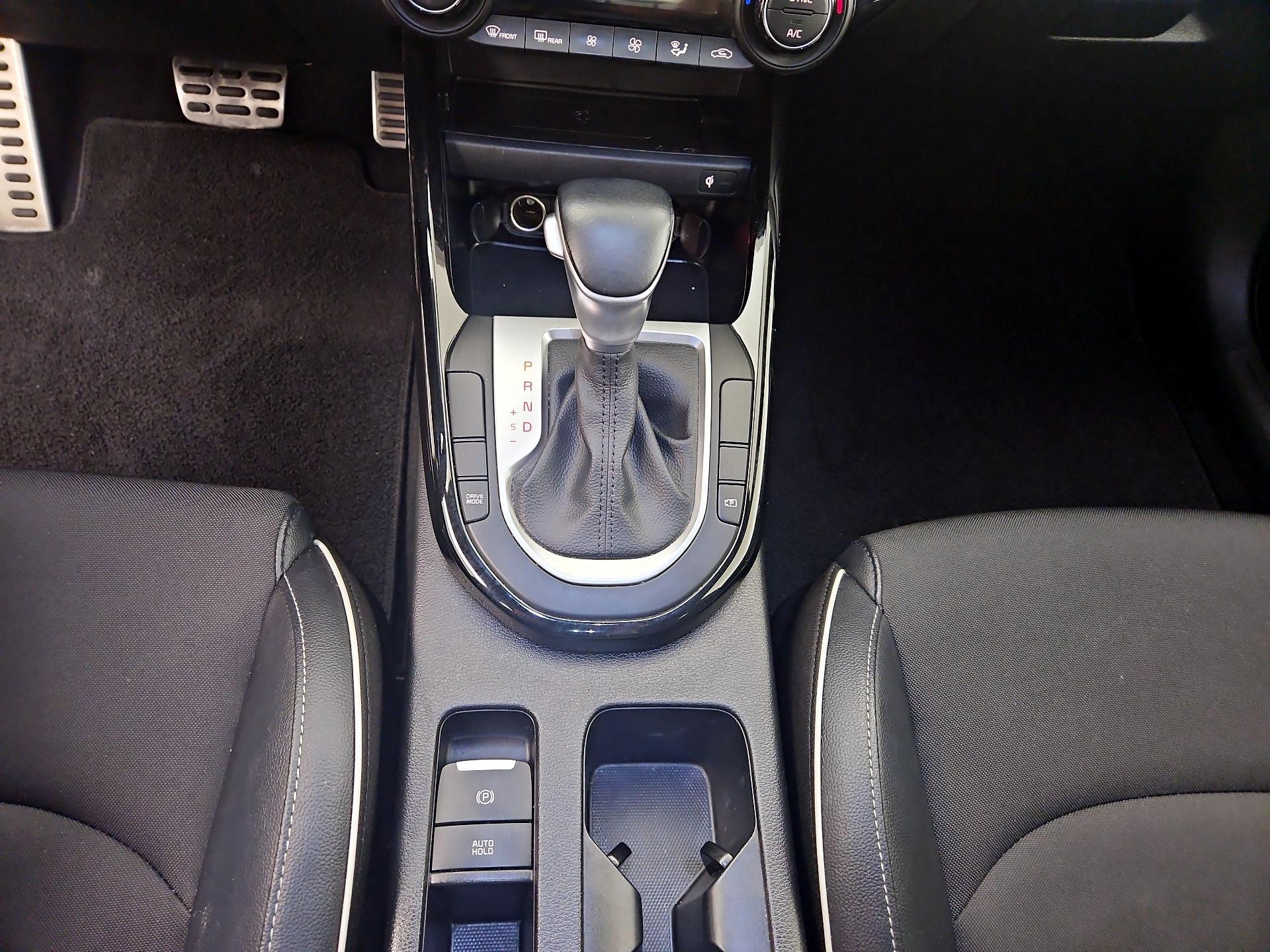 Thumbnail: 2023 Kia Forte - 18