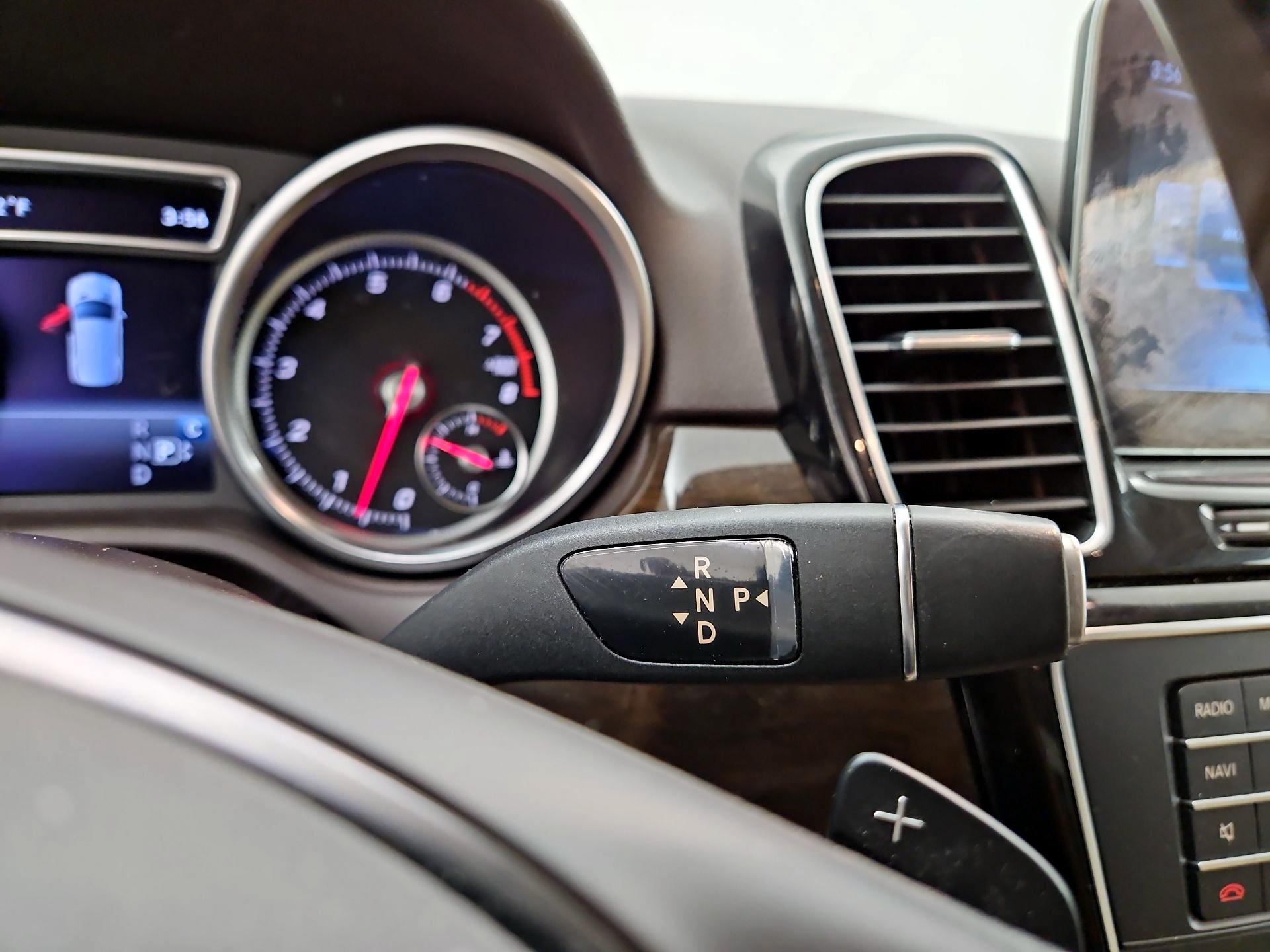 Thumbnail: 2018 Mercedes-Benz GLE - 18