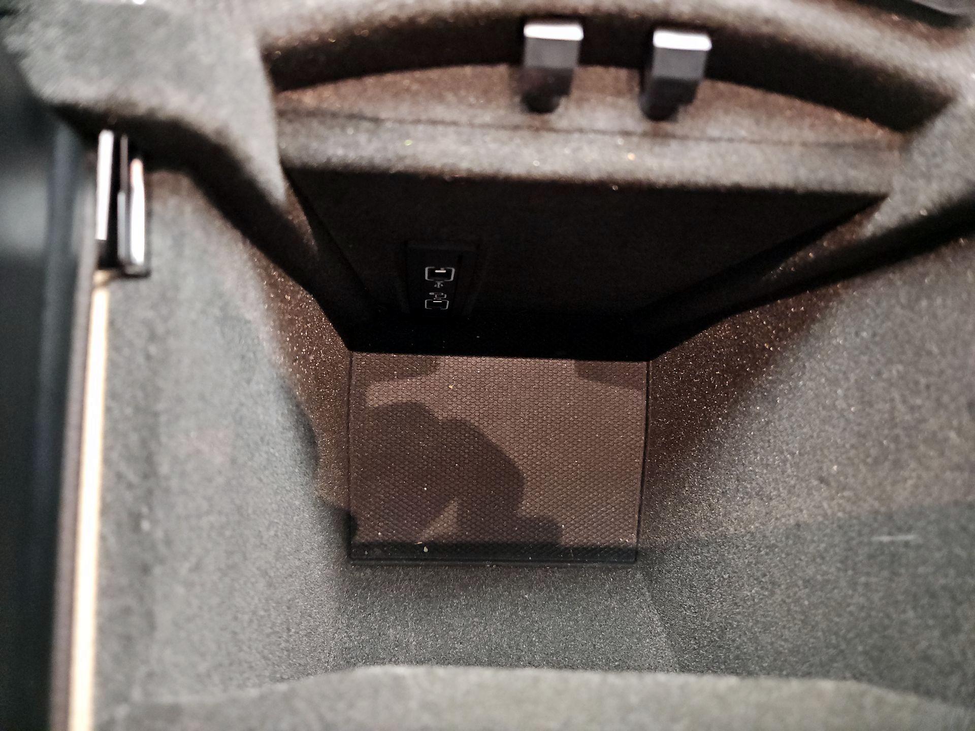 Thumbnail: 2018 Mercedes-Benz GLE - 19