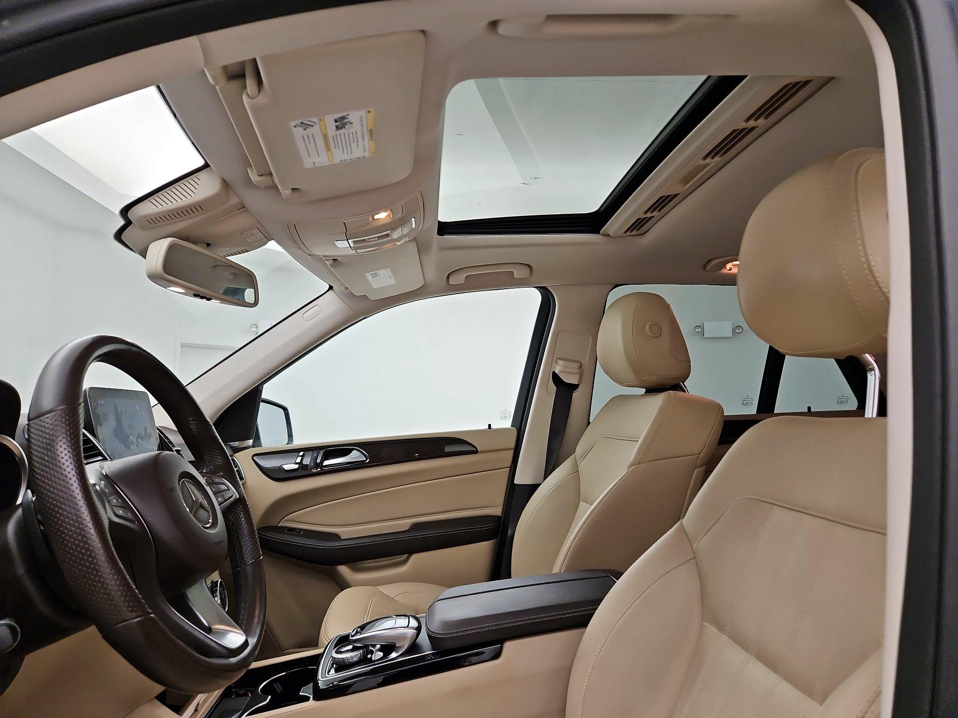 Thumbnail: 2018 Mercedes-Benz GLE - 20