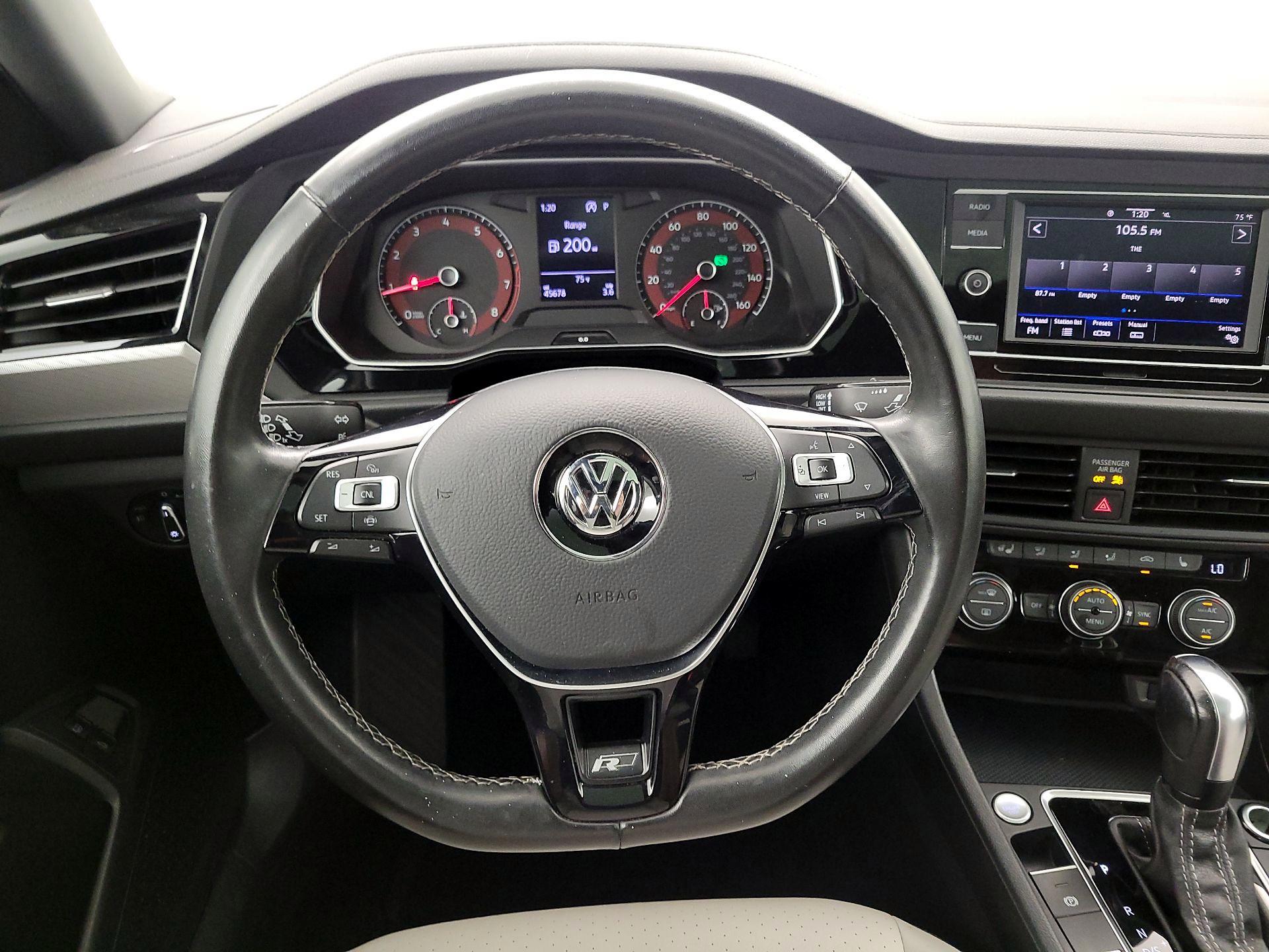 Thumbnail: 2021 Volkswagen Jetta - 10