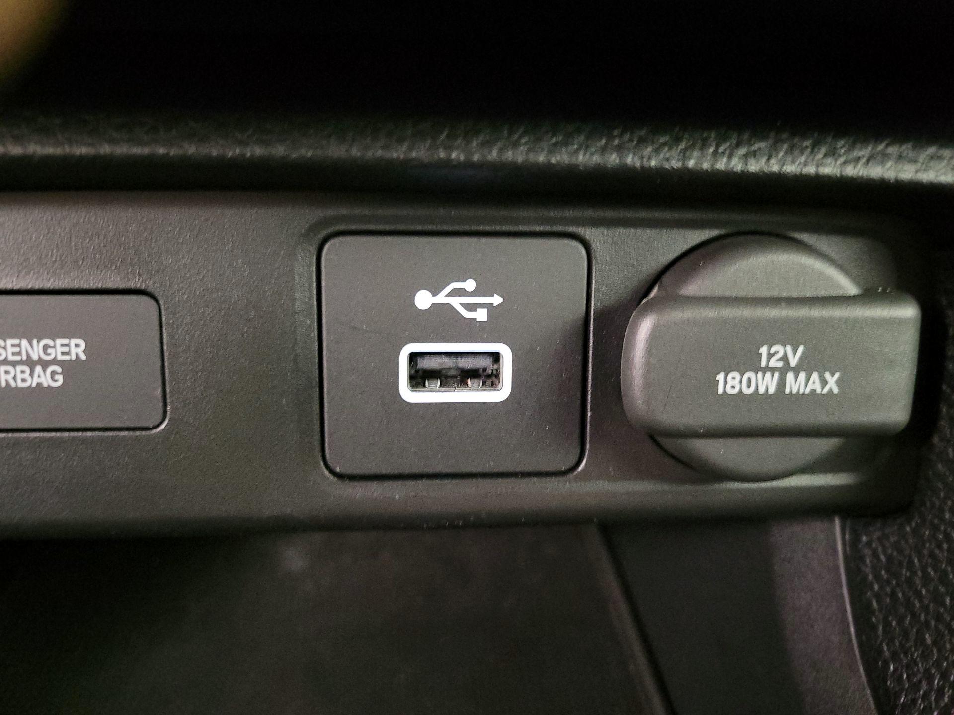 Thumbnail: 2023 Honda Civic - 18