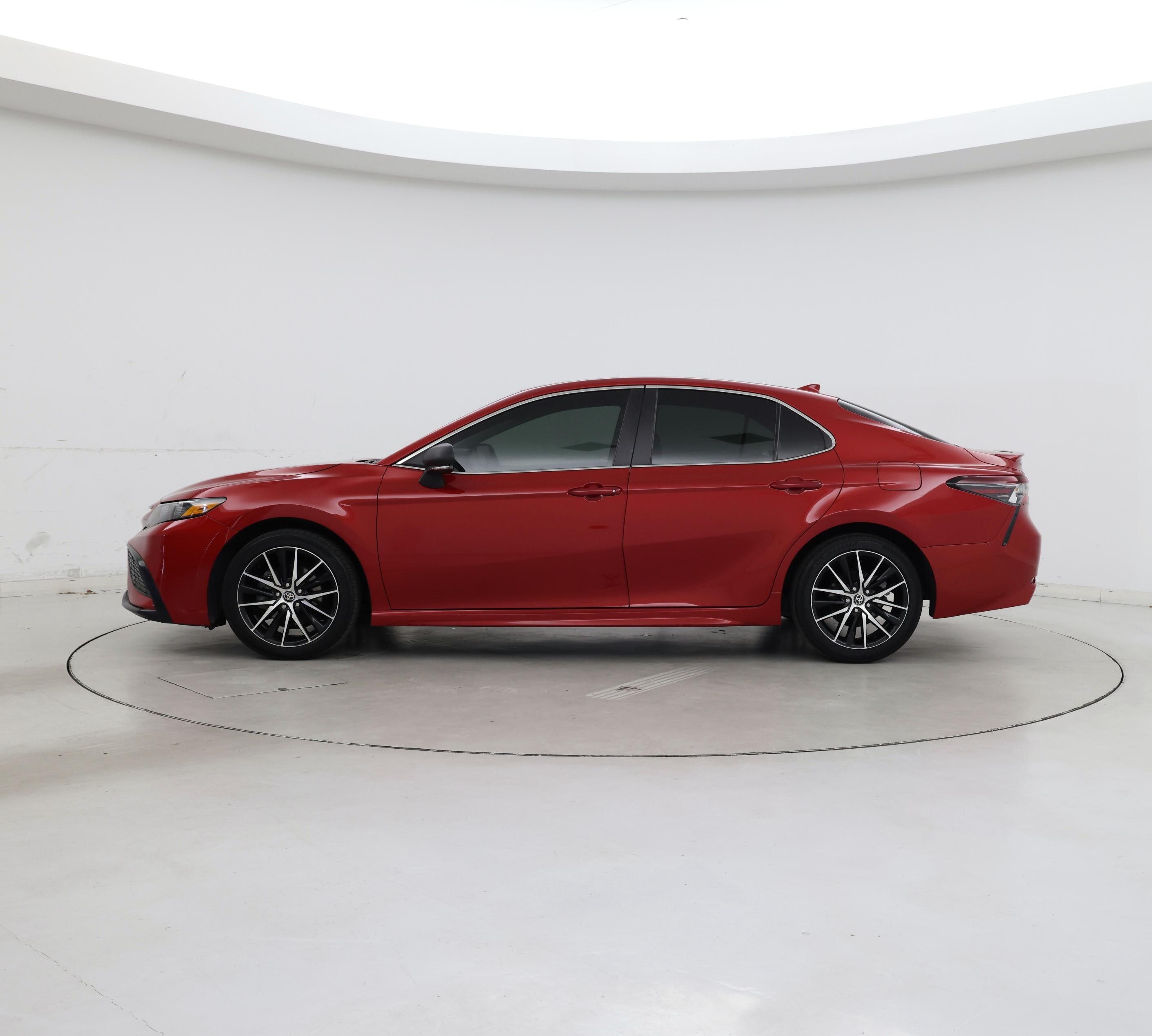 Thumbnail: 2024 Toyota Camry - 3