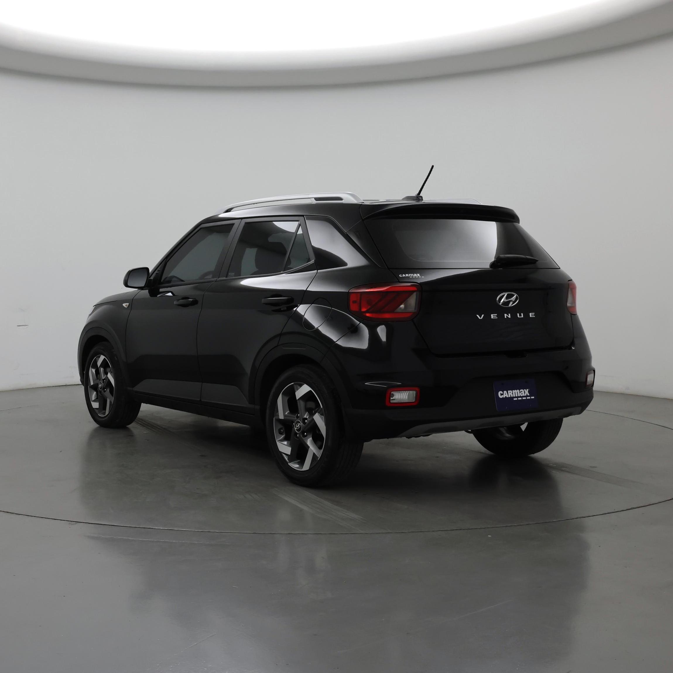 Thumbnail: 2023 Hyundai Venue - 2