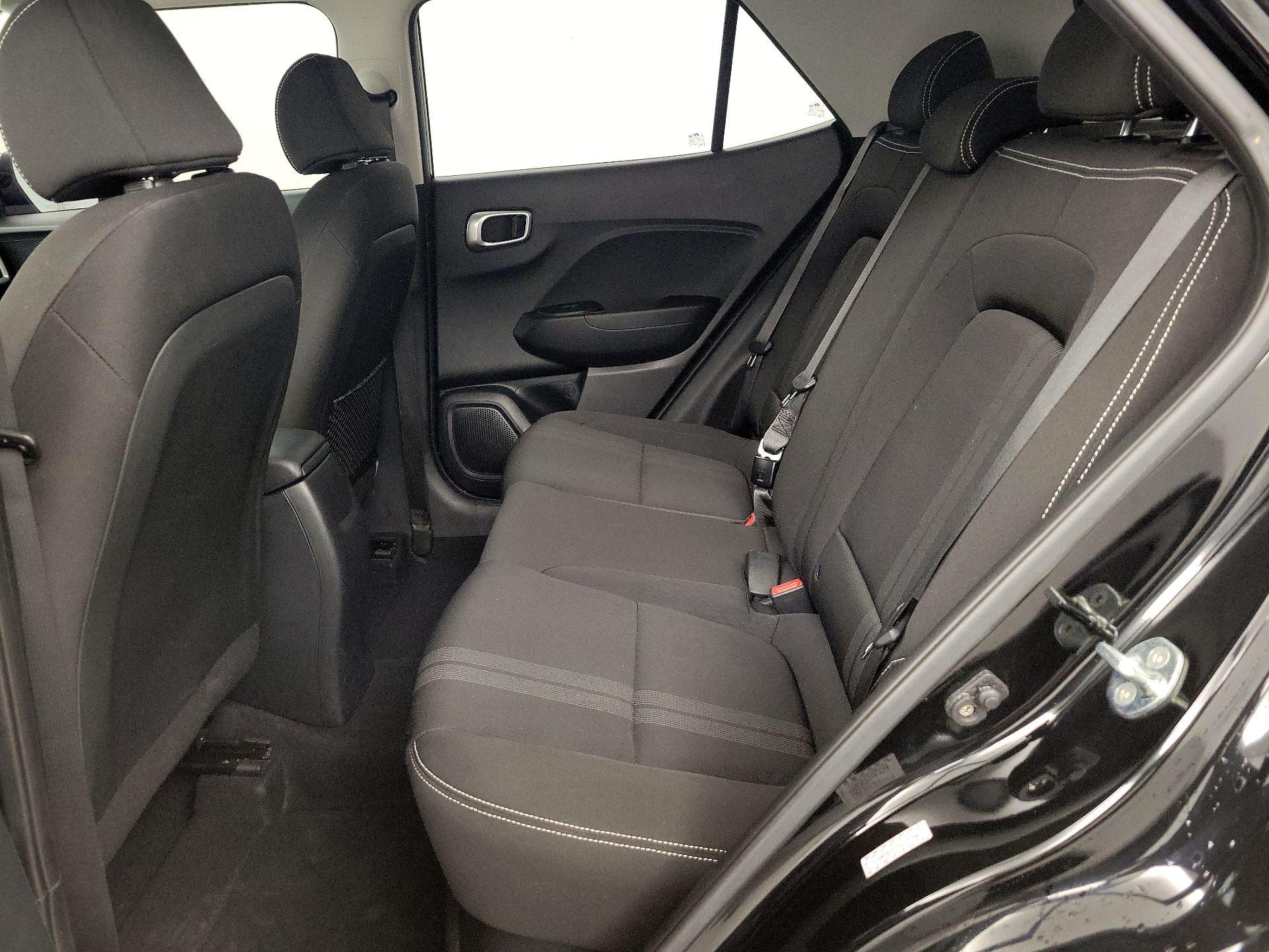 Thumbnail: 2023 Hyundai Venue - 20