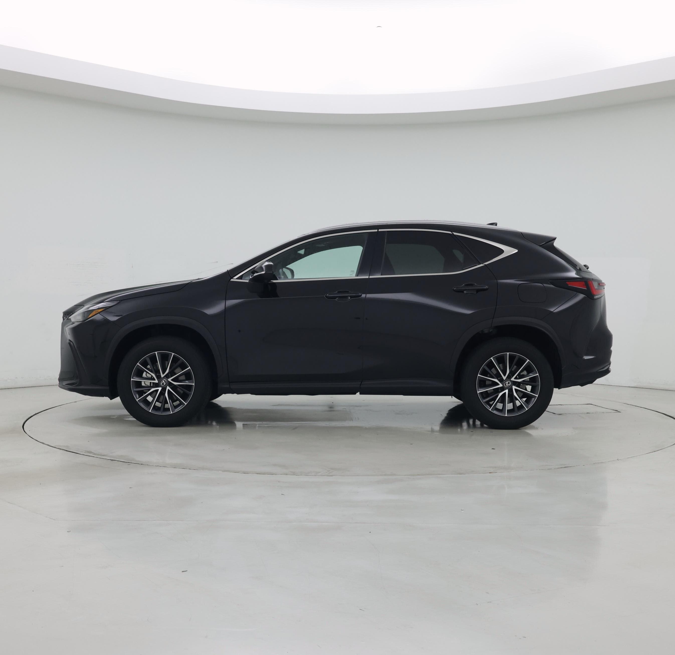 Thumbnail: 2024 Lexus NX - 3