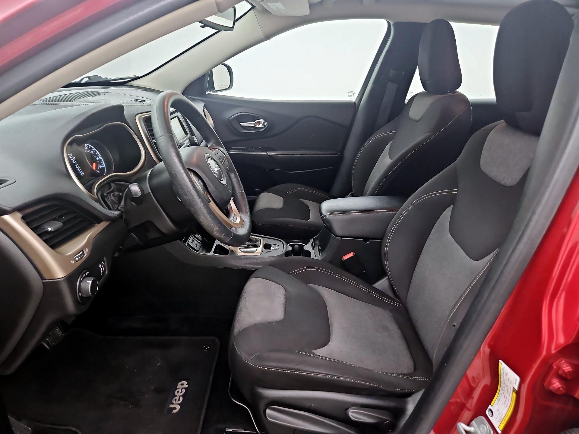 Thumbnail: 2014 Jeep Cherokee - 9