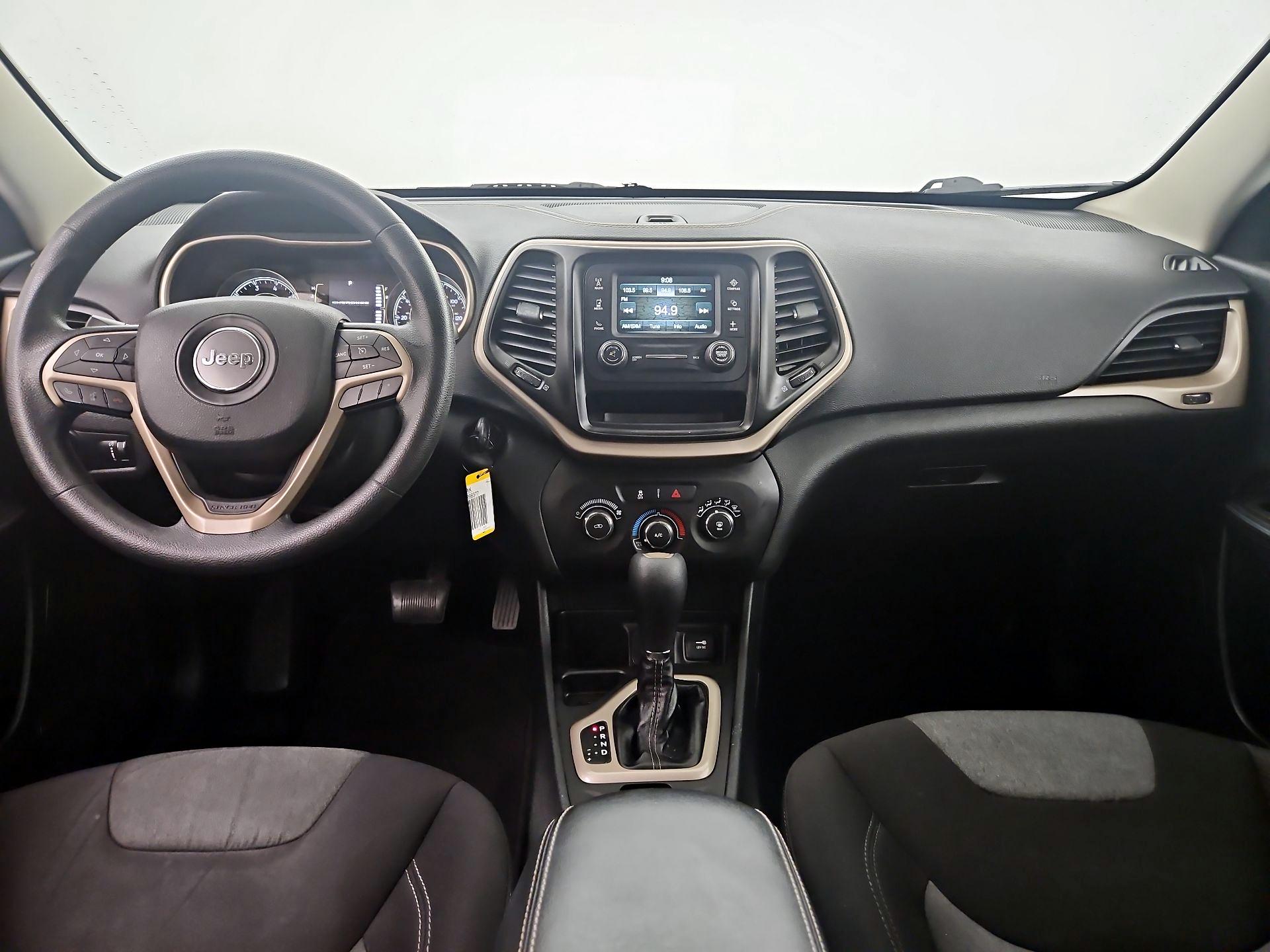 Thumbnail: 2014 Jeep Cherokee - 8