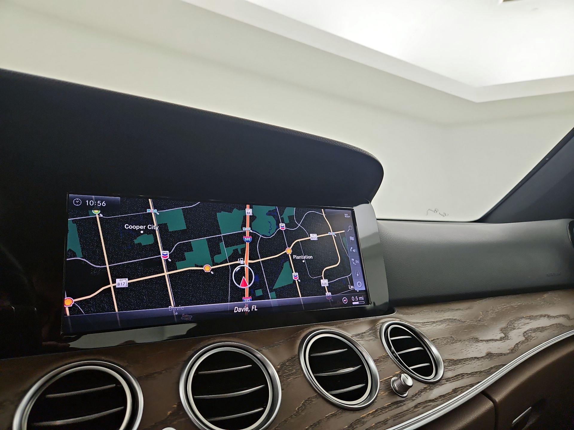 Thumbnail: 2018 Mercedes-Benz E-Class - 14