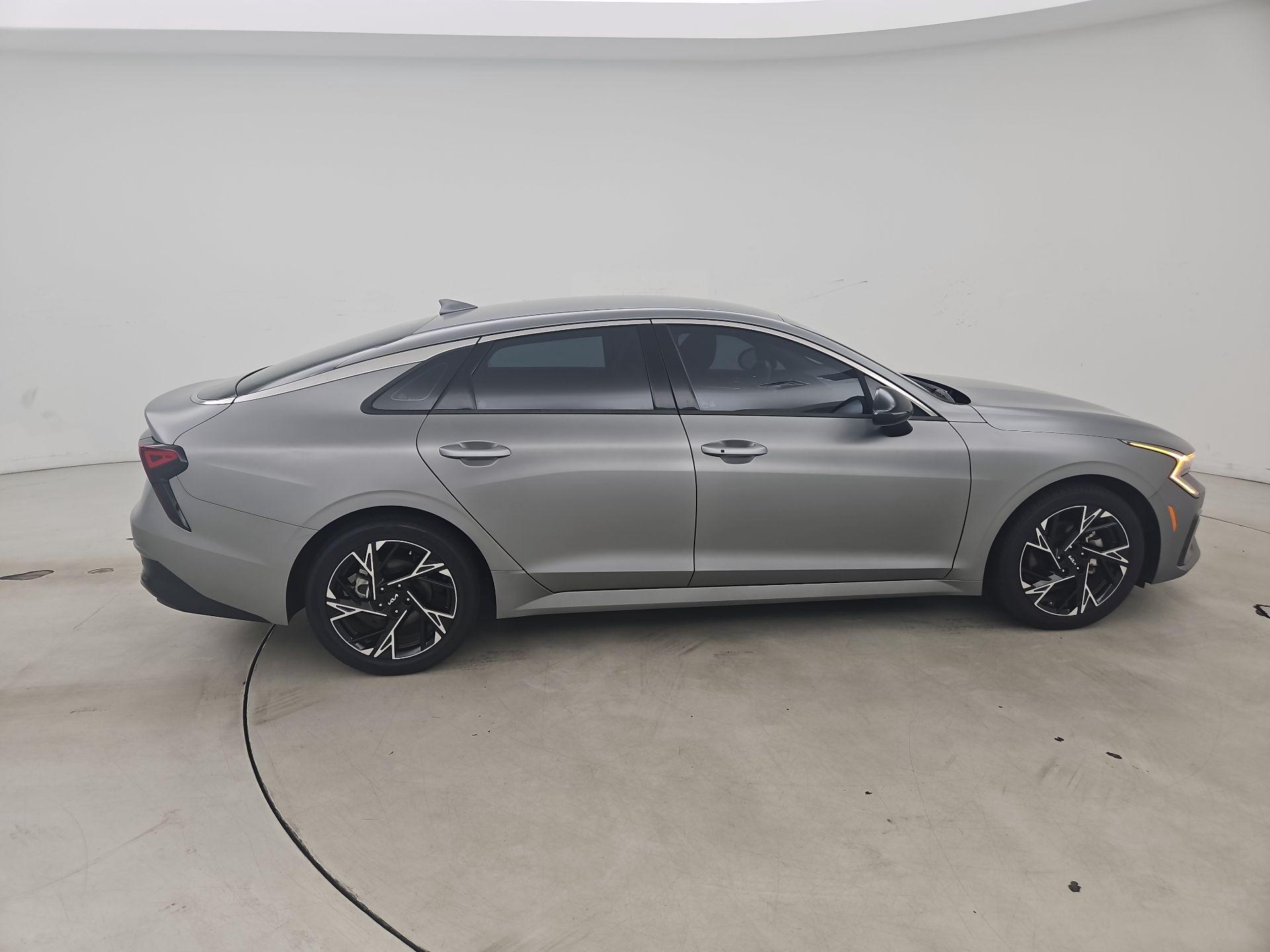 Thumbnail: 2025 Kia K5 - 4